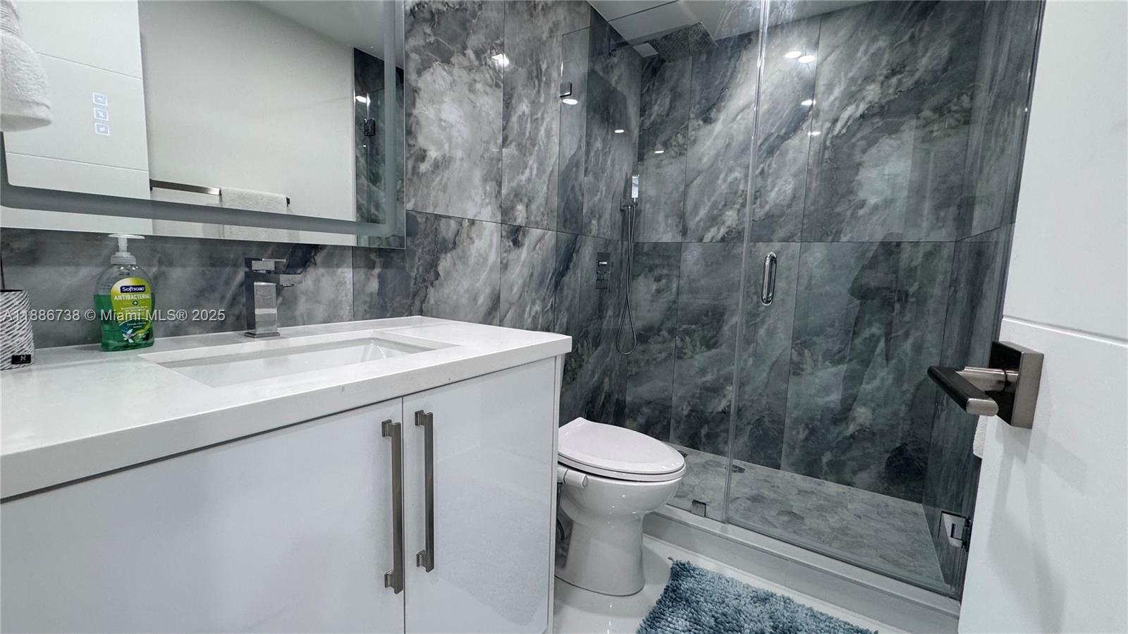 Photo of 3505 Ocean Dr  #912, Hollywood, Florida, 33019 - 