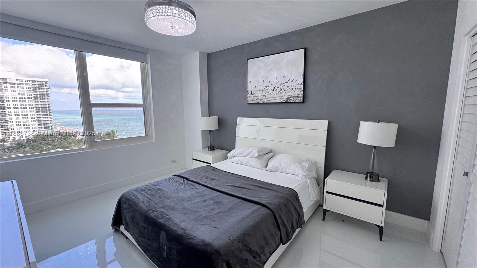 Photo of 3505 Ocean Dr  #912, Hollywood, Florida, 33019 - 