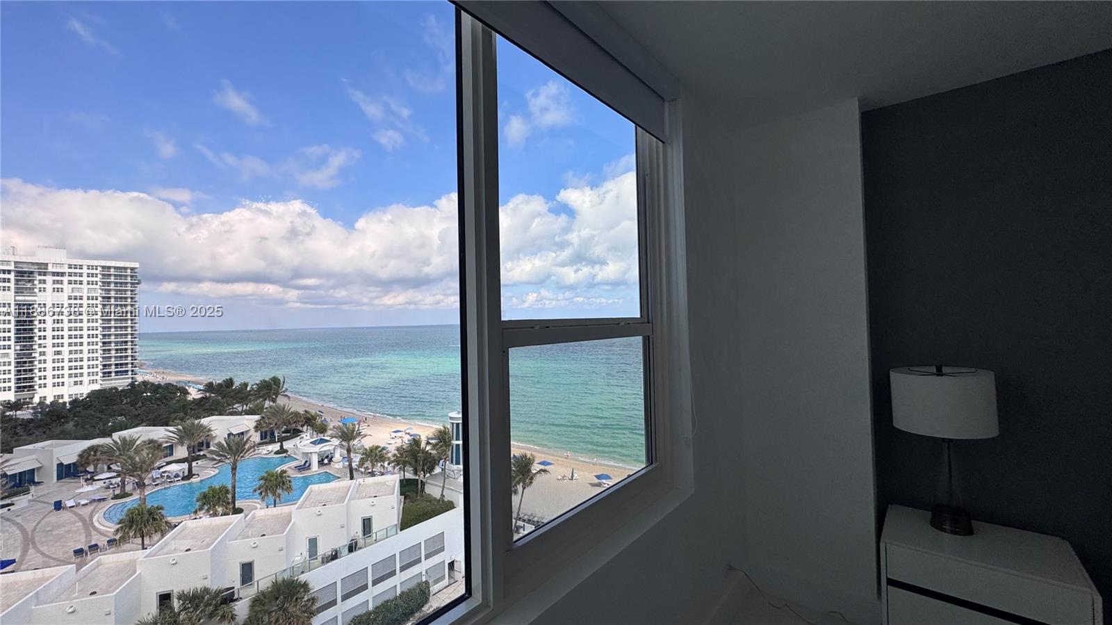 Photo of 3505 Ocean Dr  #912, Hollywood, Florida, 33019 - 