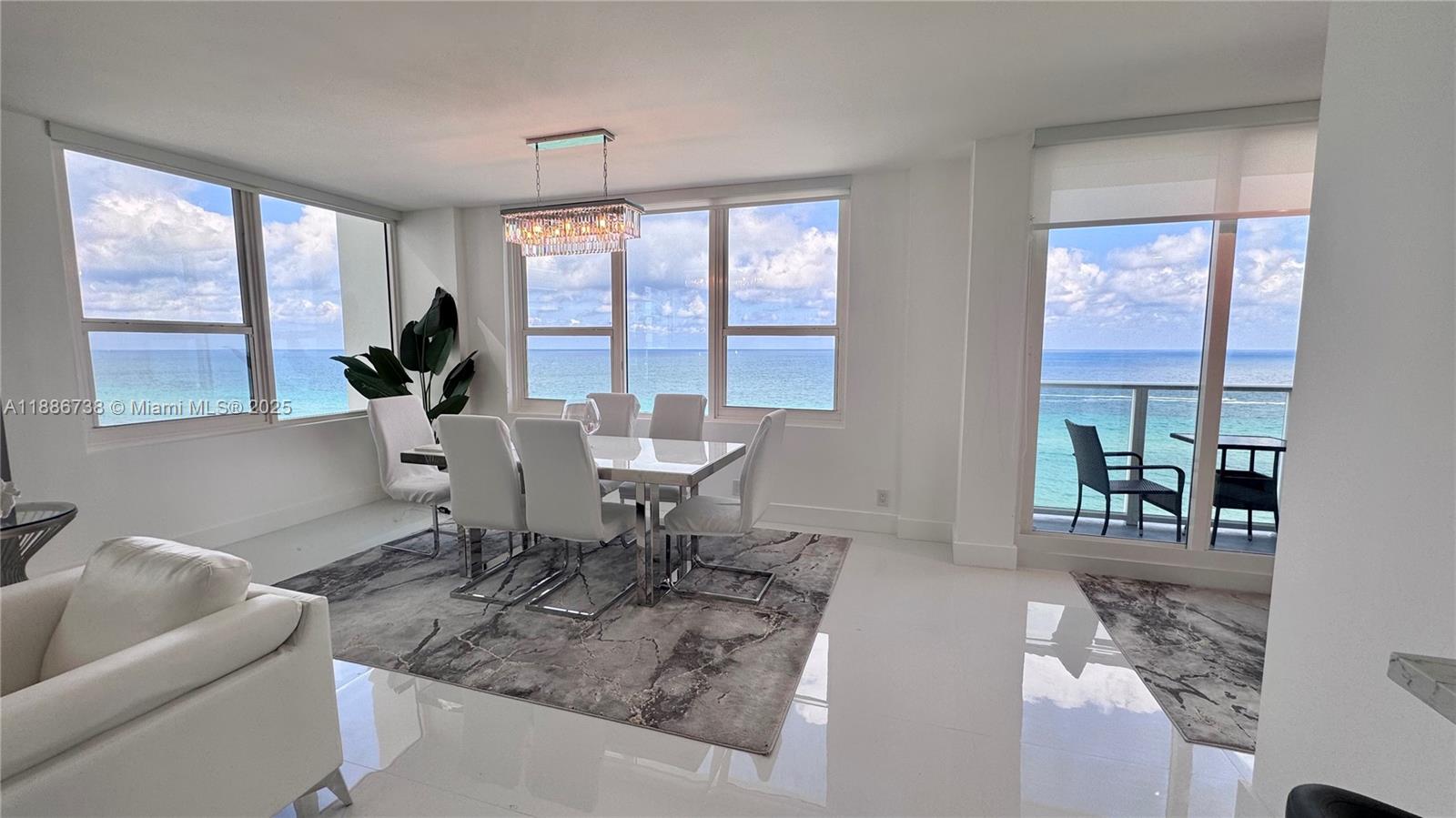 Photo of 3505 Ocean Dr  #912, Hollywood, Florida, 33019 - 