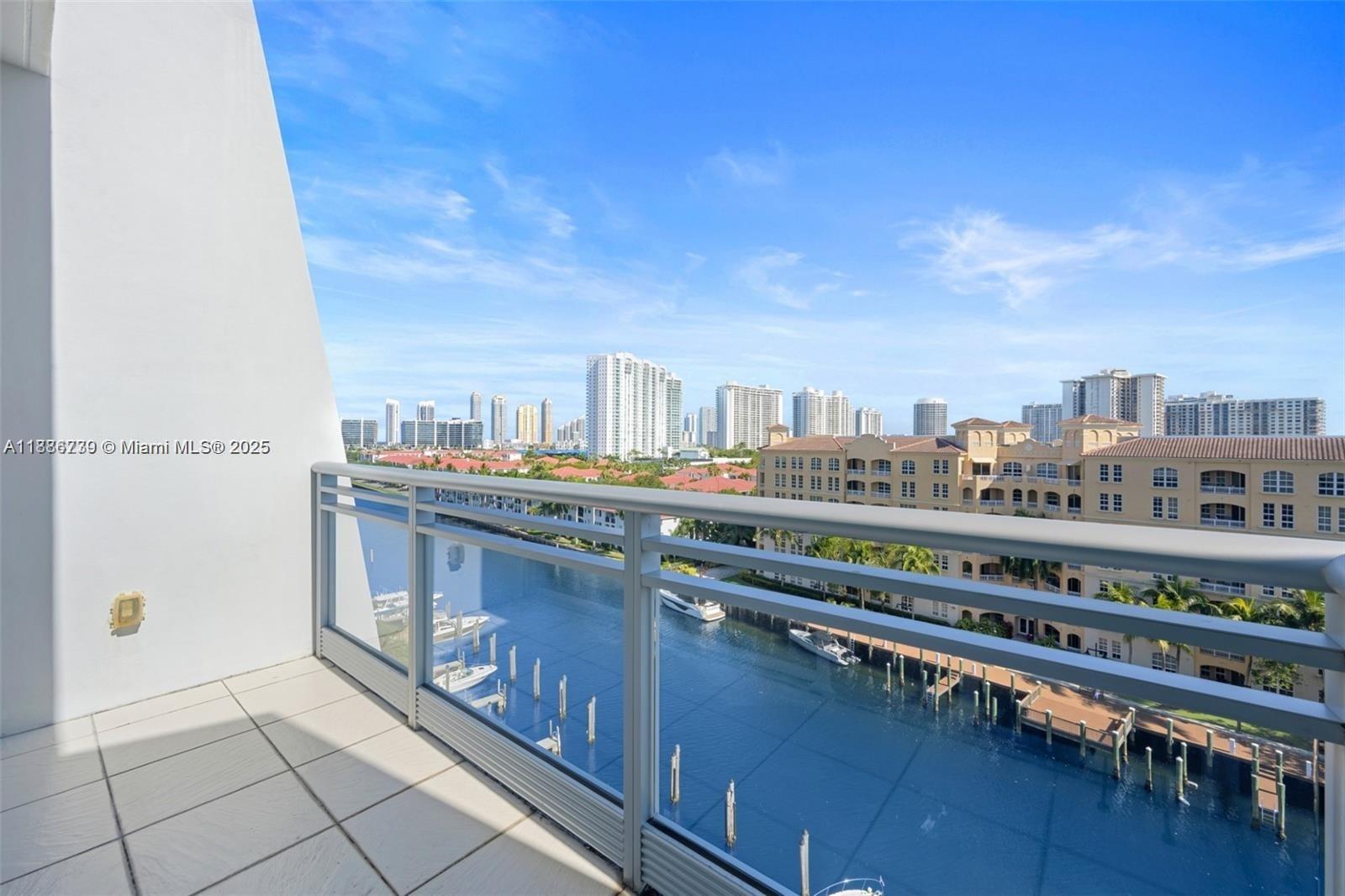 Photo of 2950 188th St  #525, Aventura, Florida, 33180 - 