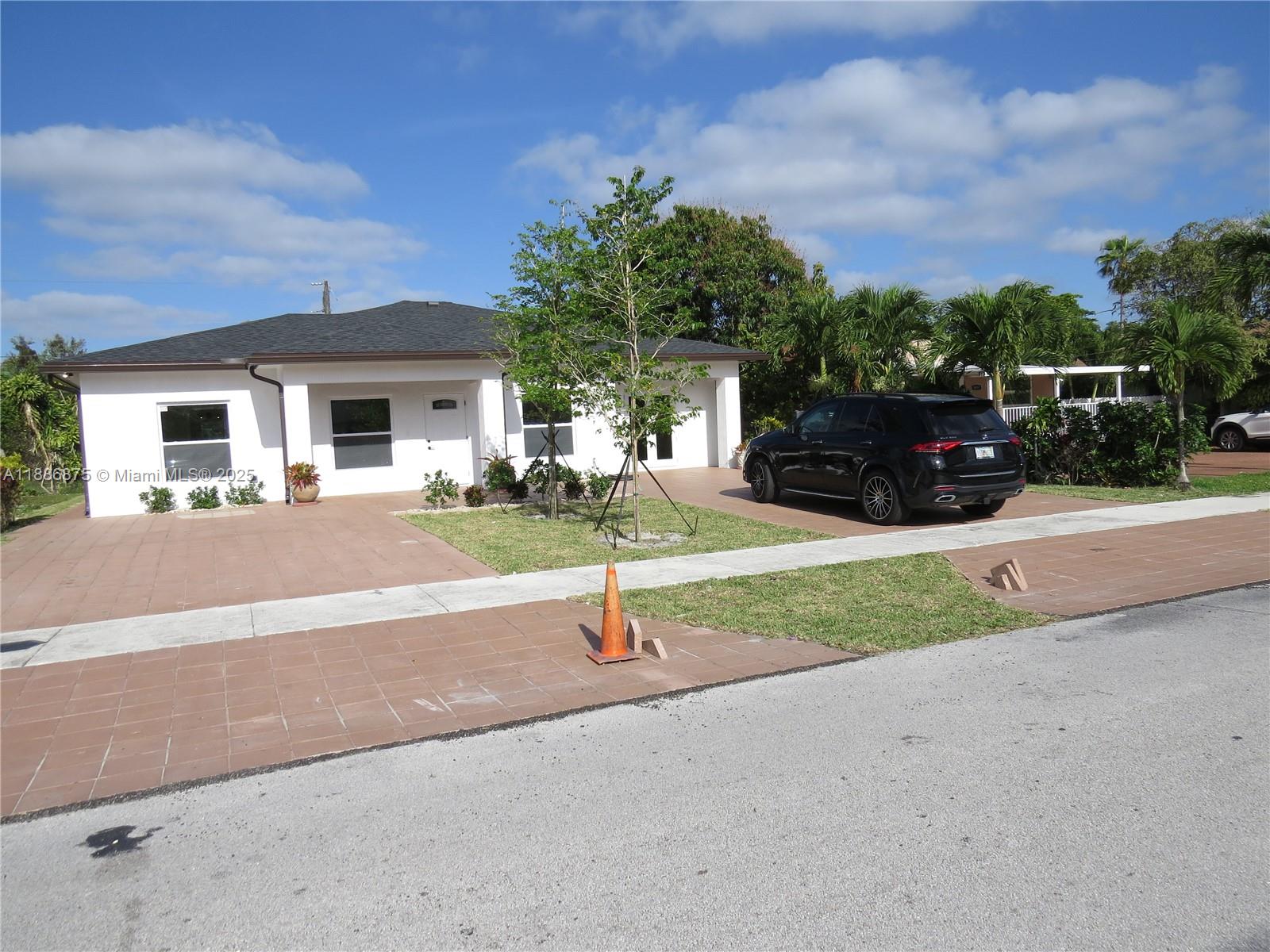   /  2780 sq. ft. $ 2025-09-29 0 Photo