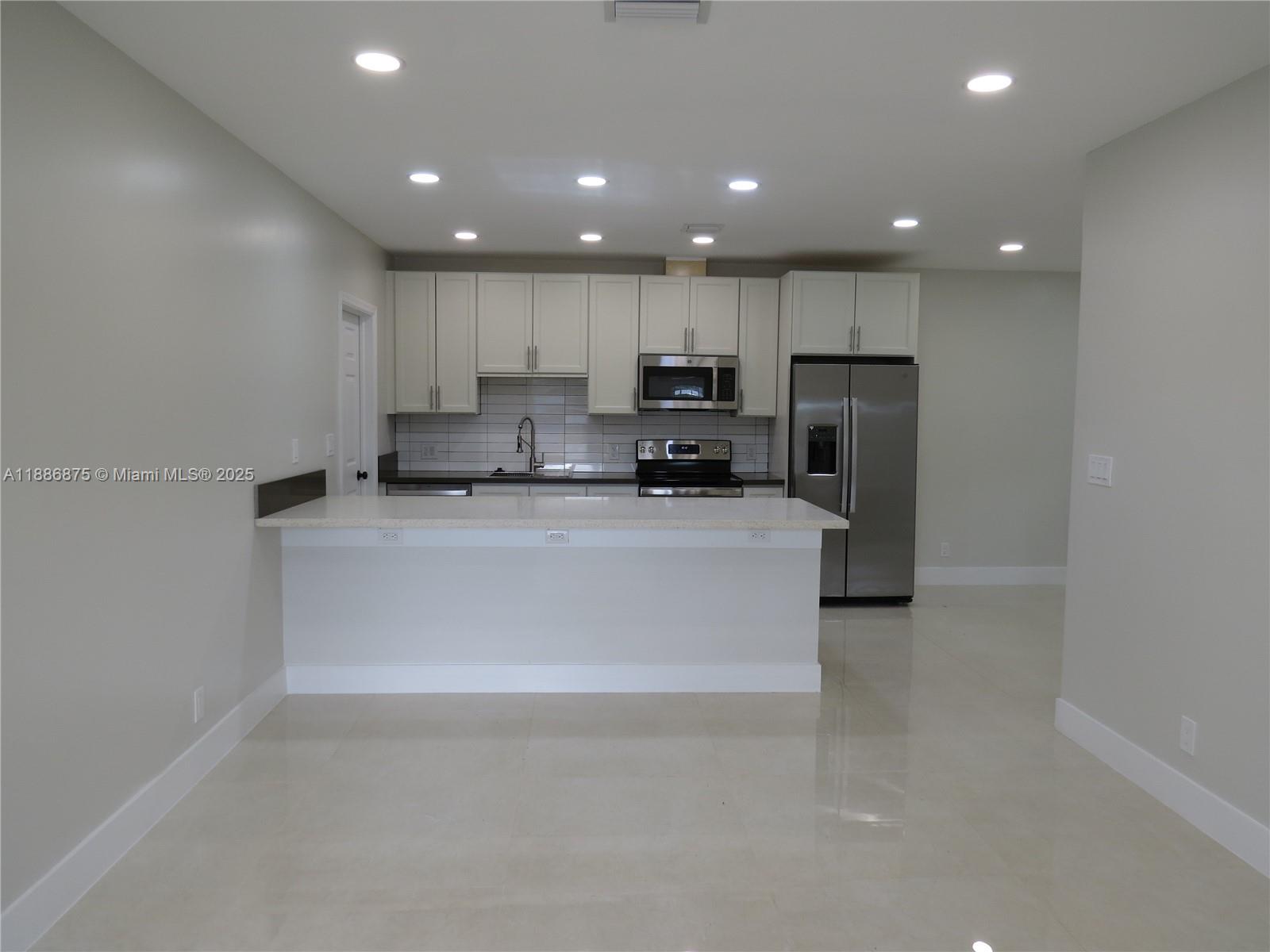   /  2780 sq. ft. $ 2025-09-29 0 Photo