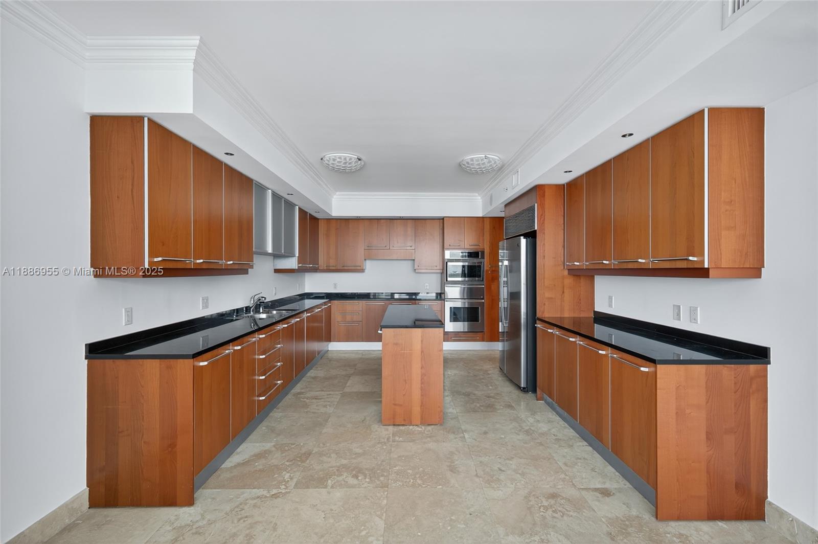Photo of 3101 Ocean Dr  #2403, Hollywood, Florida, 33019 - 