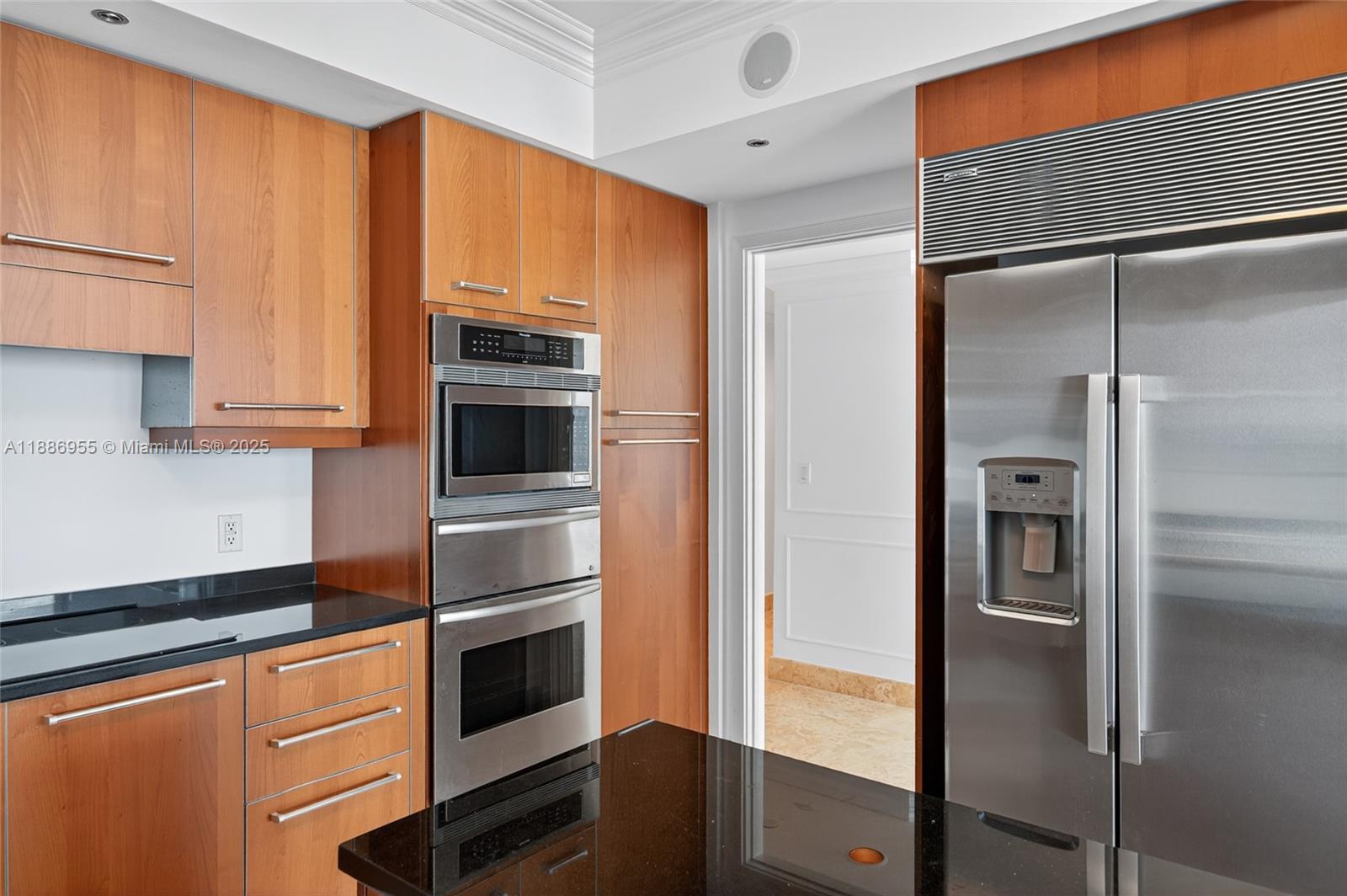 Photo of 3101 Ocean Dr  #2403, Hollywood, Florida, 33019 - 