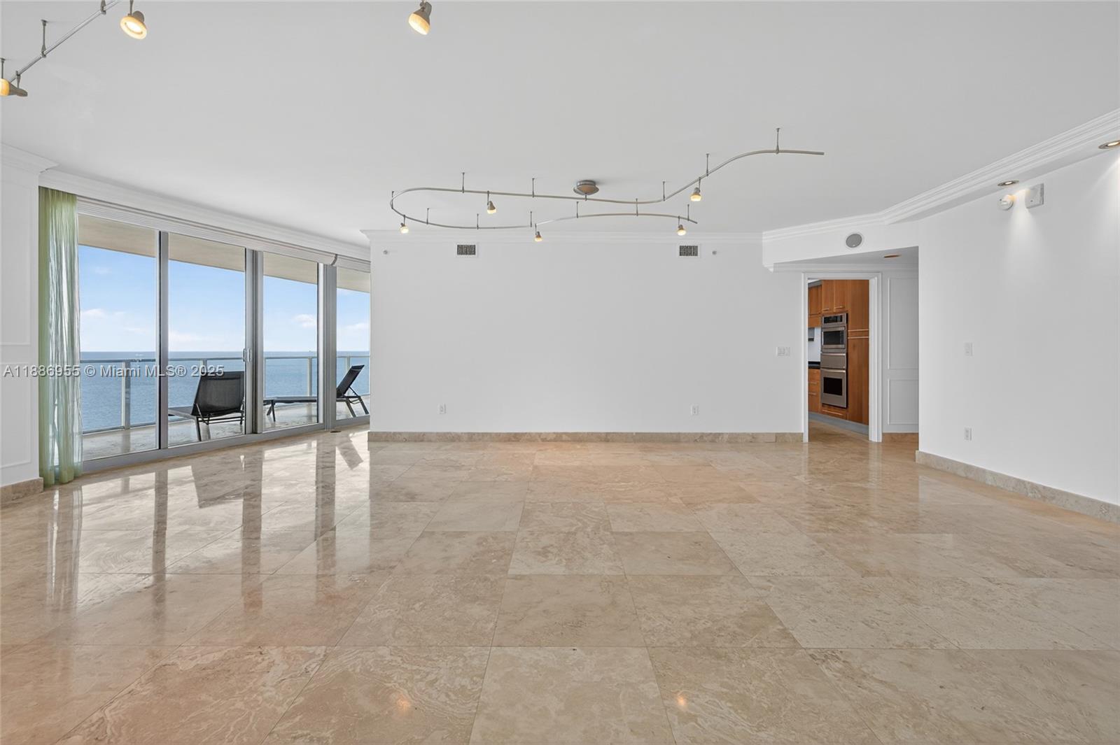 Photo of 3101 Ocean Dr #2403, Hollywood, Florida, 33019 -