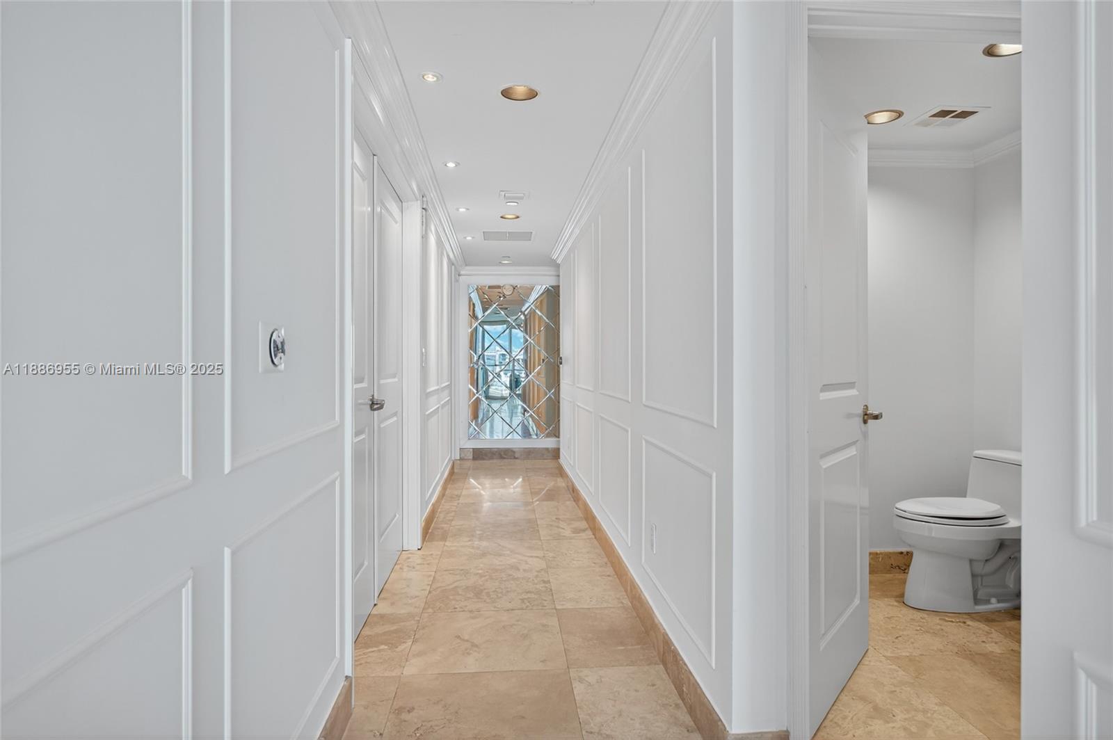 Photo of 3101 Ocean Dr  #2403, Hollywood, Florida, 33019 - 