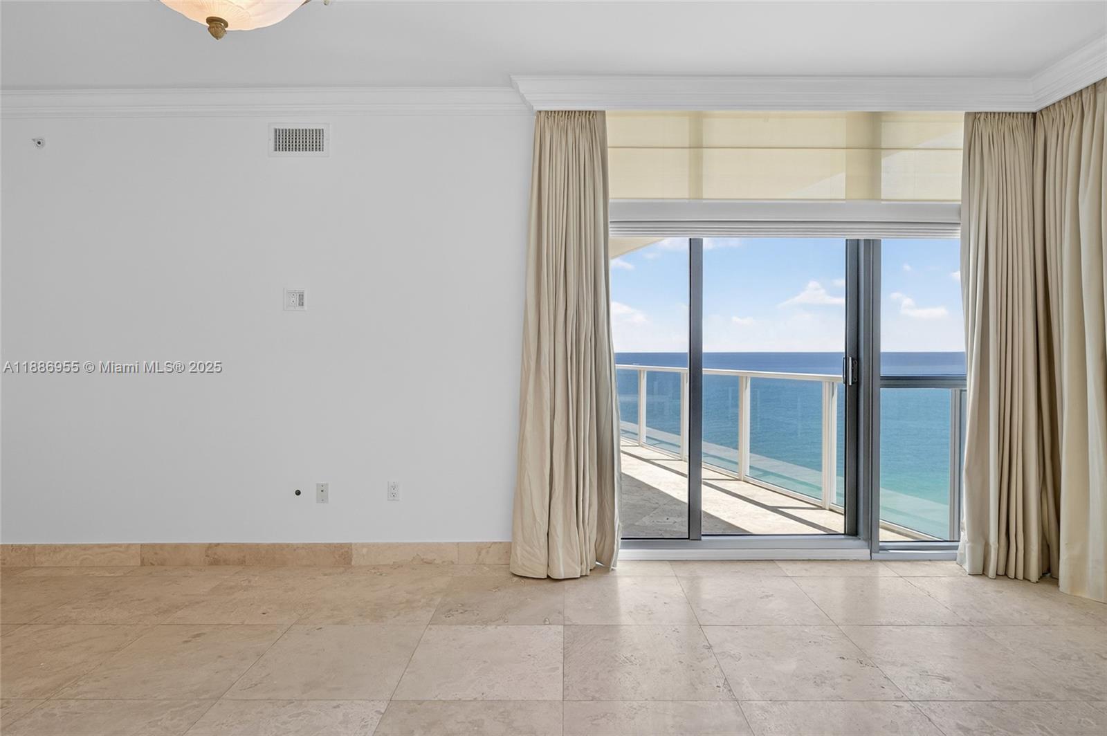 Photo of 3101 Ocean Dr  #2403, Hollywood, Florida, 33019 - 