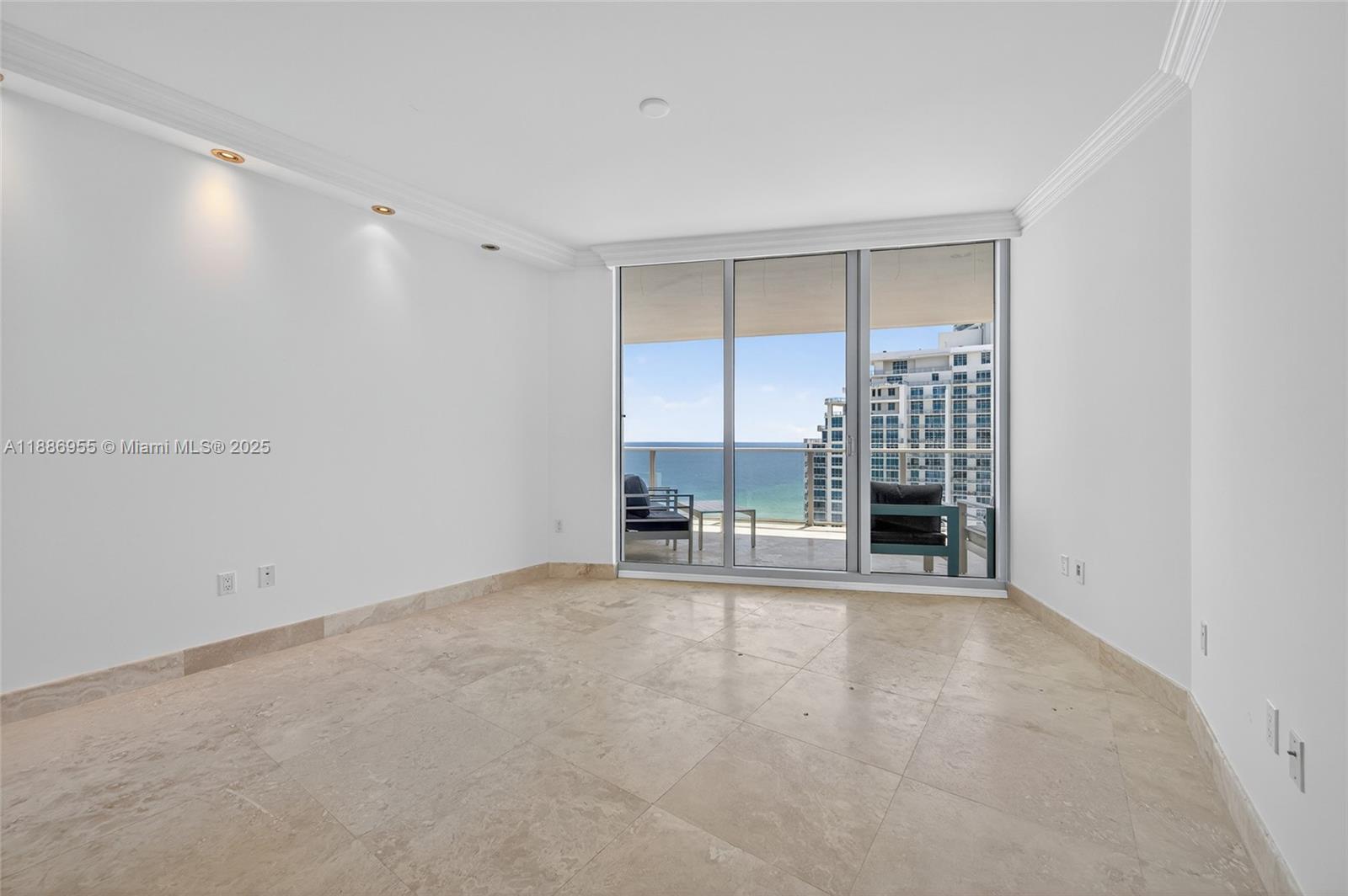Photo of 3101 Ocean Dr  #2403, Hollywood, Florida, 33019 - 