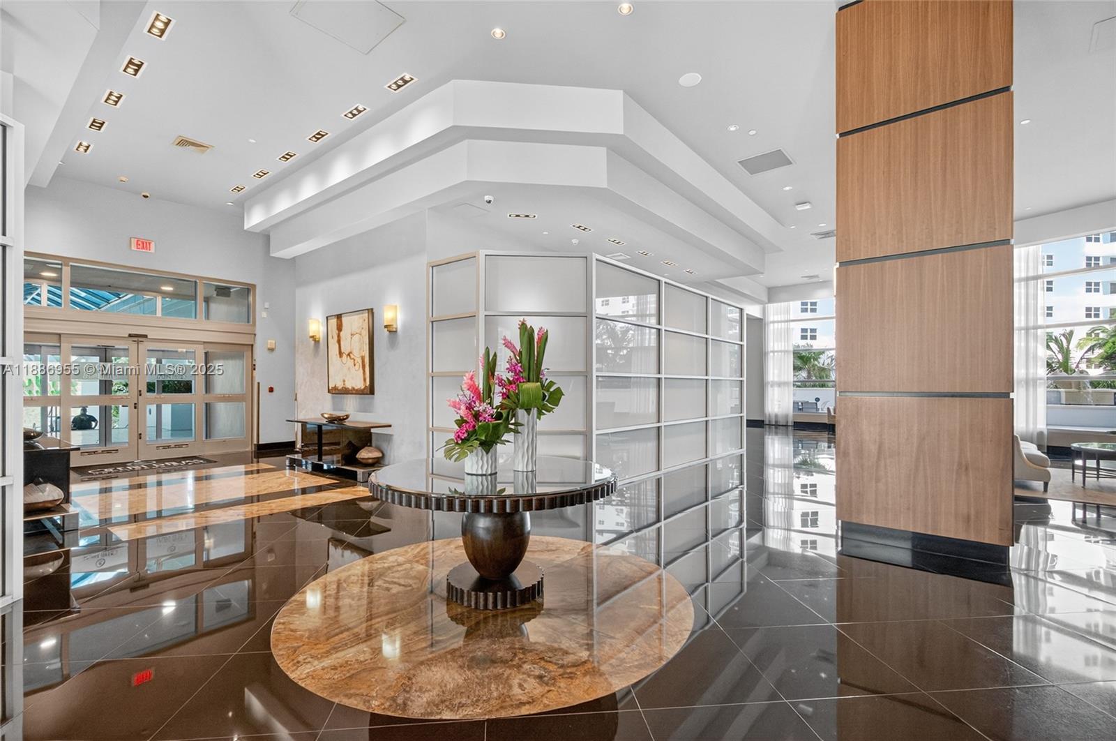 Photo of 3101 Ocean Dr  #2403, Hollywood, Florida, 33019 - 