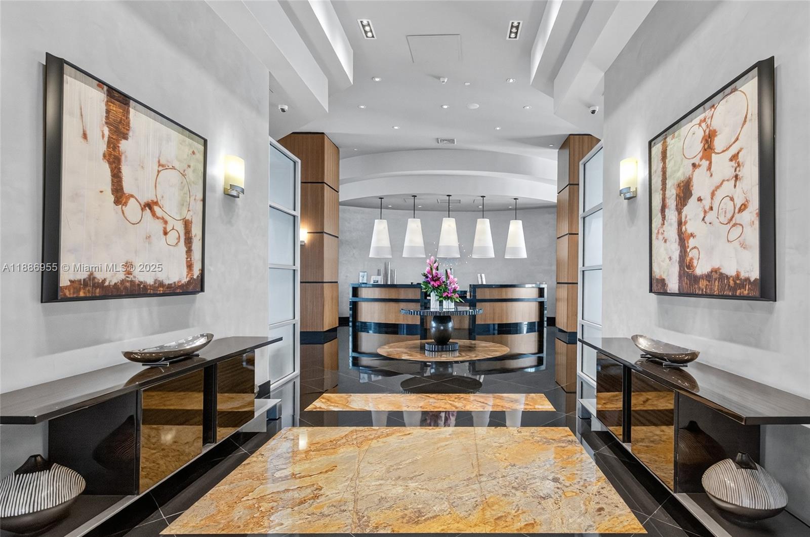 Photo of 3101 Ocean Dr  #2403, Hollywood, Florida, 33019 - 