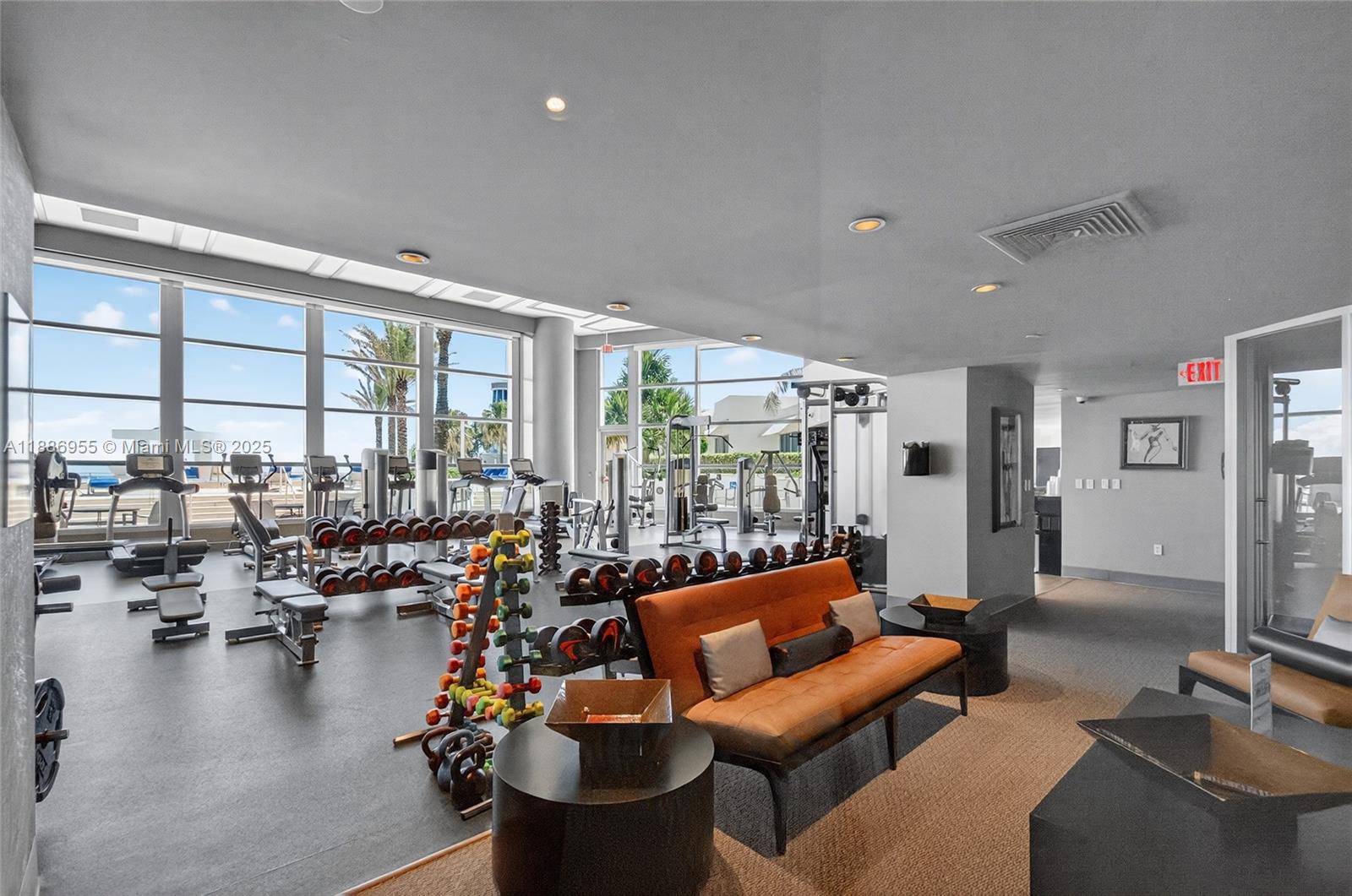 Photo of 3101 Ocean Dr  #2403, Hollywood, Florida, 33019 - 