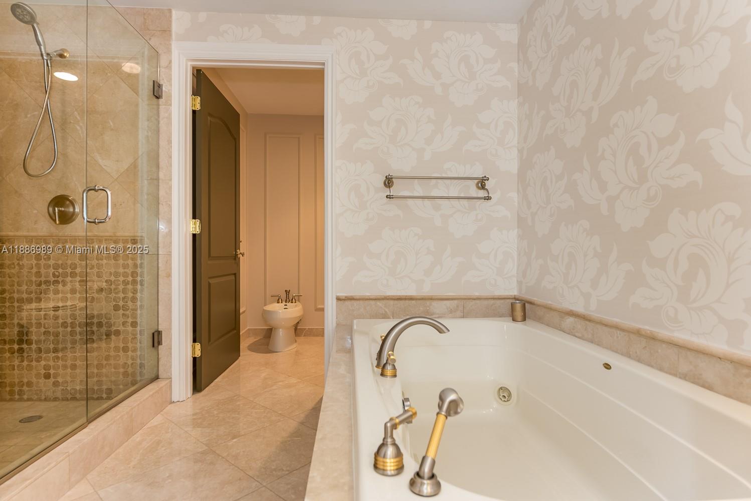 Photo of 3501 Ocean Dr  #7C, Hollywood, Florida, 33019 - 