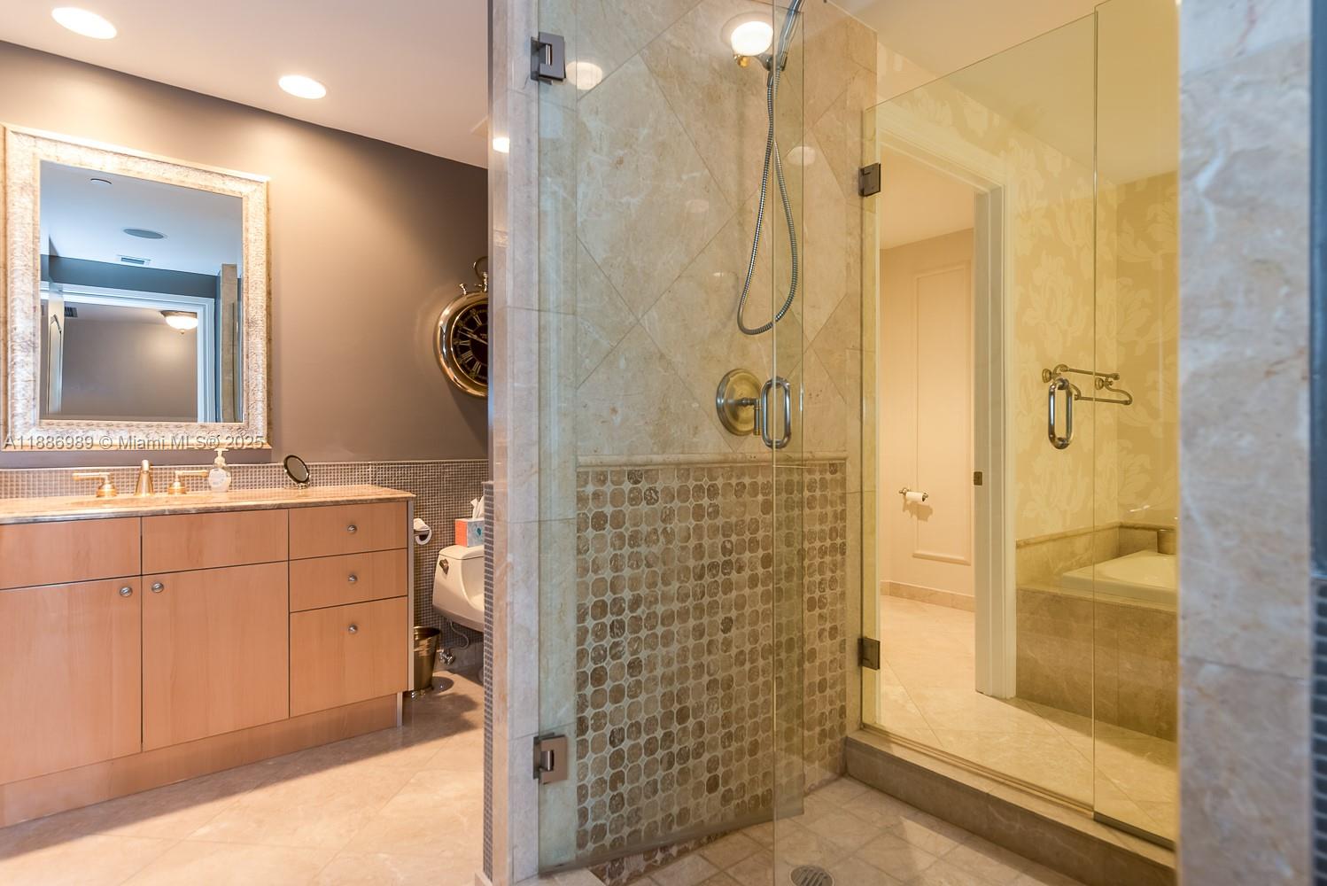 Photo of 3501 Ocean Dr  #7C, Hollywood, Florida, 33019 - 