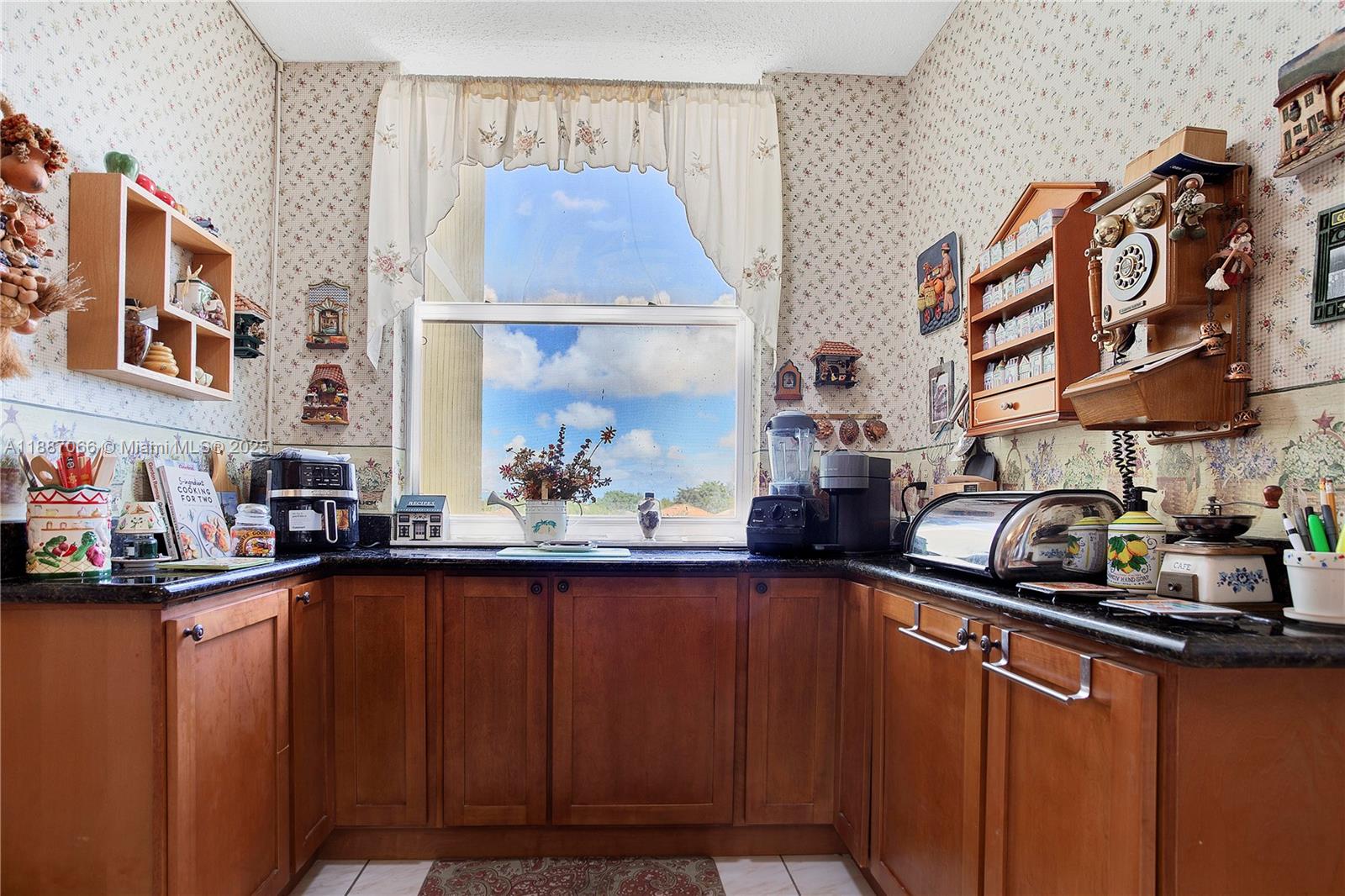 419C 2 / 2 1284 sq. ft. $ 2025-09-30 0 Photo