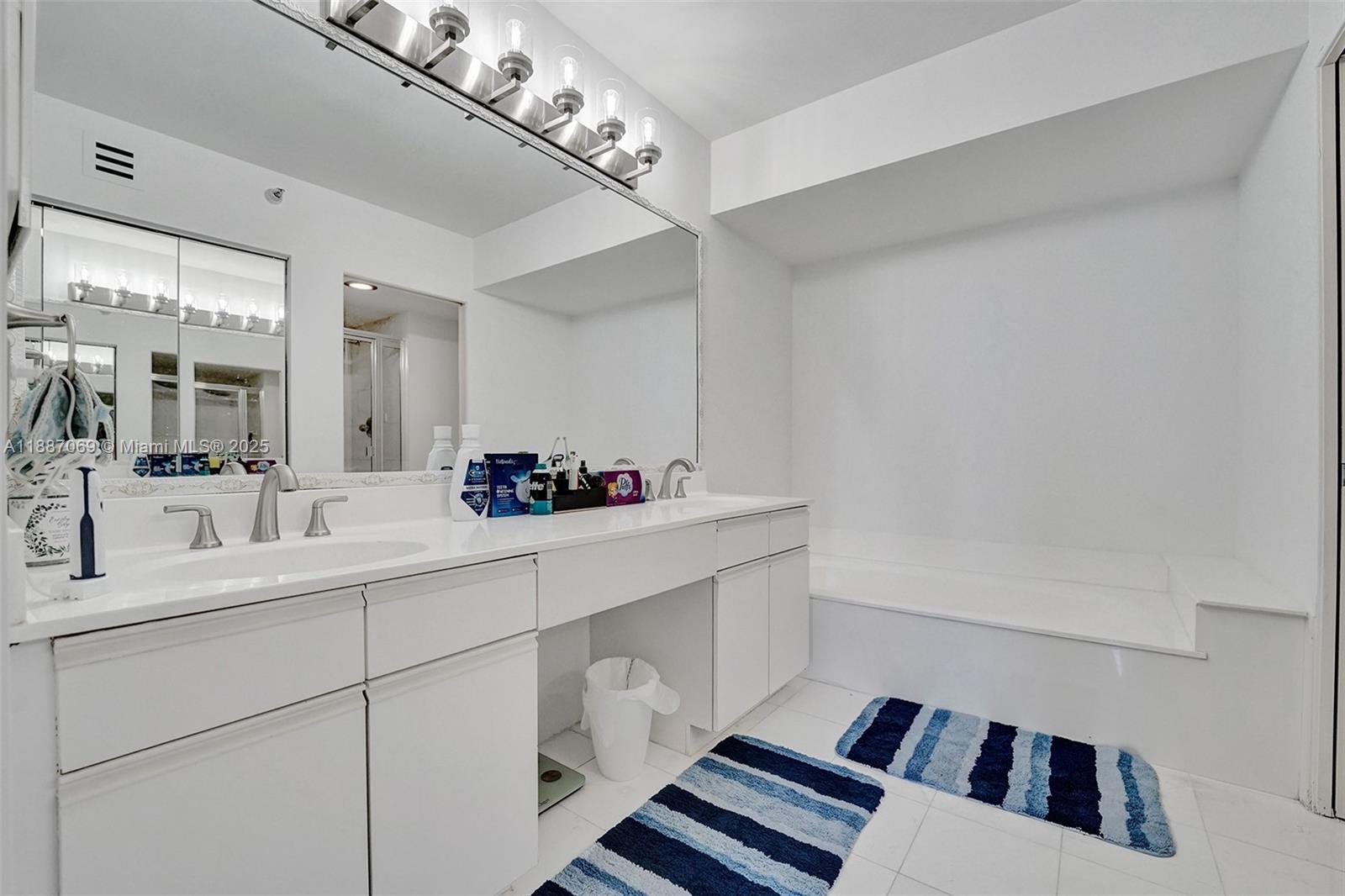 Photo of 3530 Mystic Pointe Dr  #2002, Aventura, Florida, 33180 - 