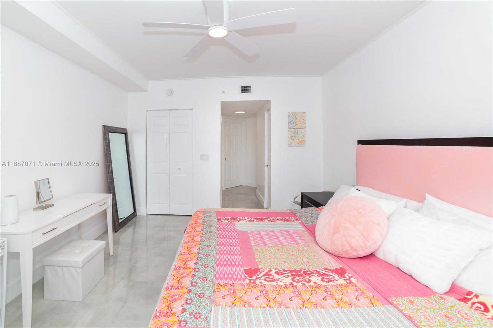 Photo of 17150 Bay Rd  #2905, Sunny Isles Beach, Florida, 33160 - 