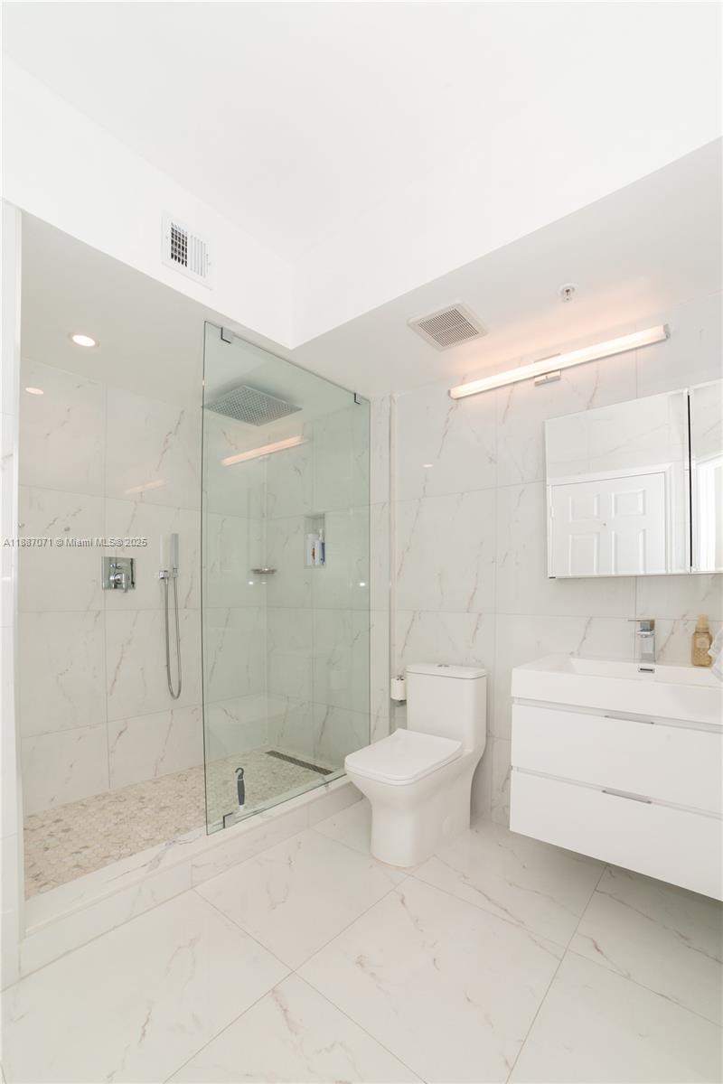 Photo of 17150 Bay Rd  #2905, Sunny Isles Beach, Florida, 33160 - 