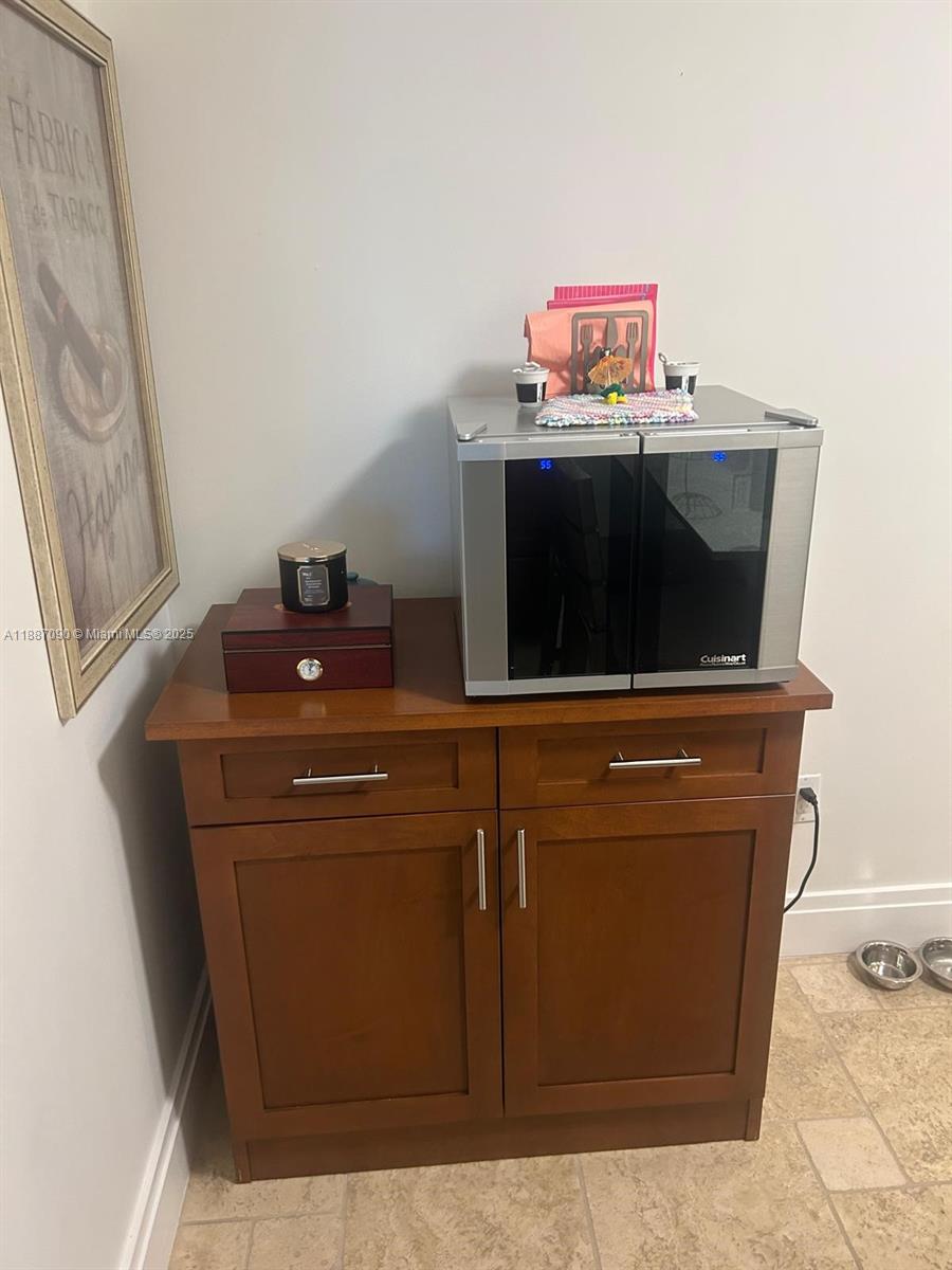 Photo of 1500 Ocean Dr  #A8, Hollywood, Florida, 33019 - 