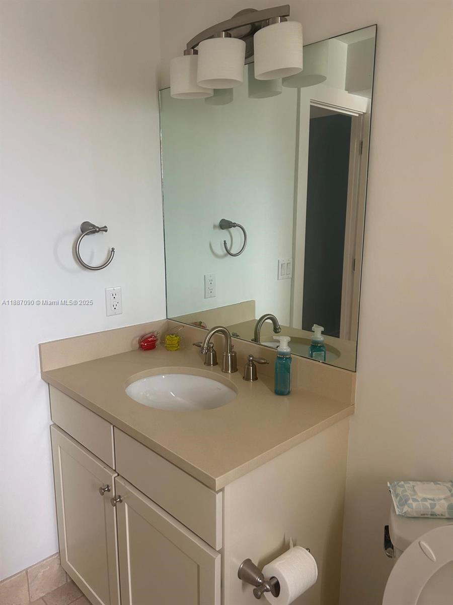 Photo of 1500 Ocean Dr  #A8, Hollywood, Florida, 33019 - 