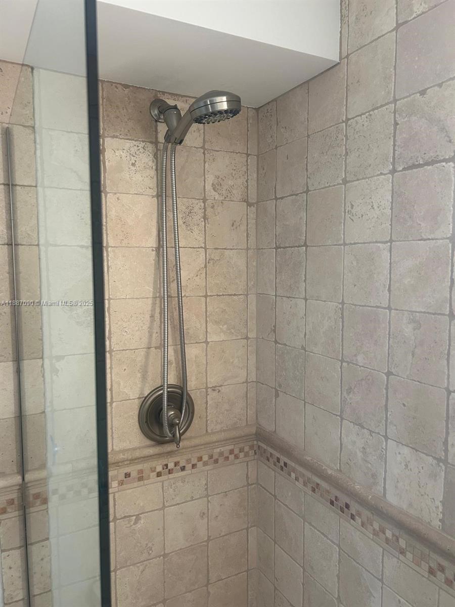 Photo of 1500 Ocean Dr  #A8, Hollywood, Florida, 33019 - 