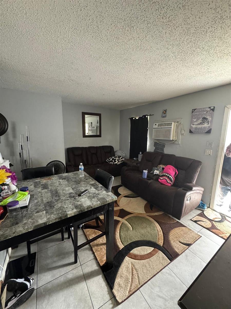   / 0 1440 sq. ft. $ 2026-06-21 0 foto