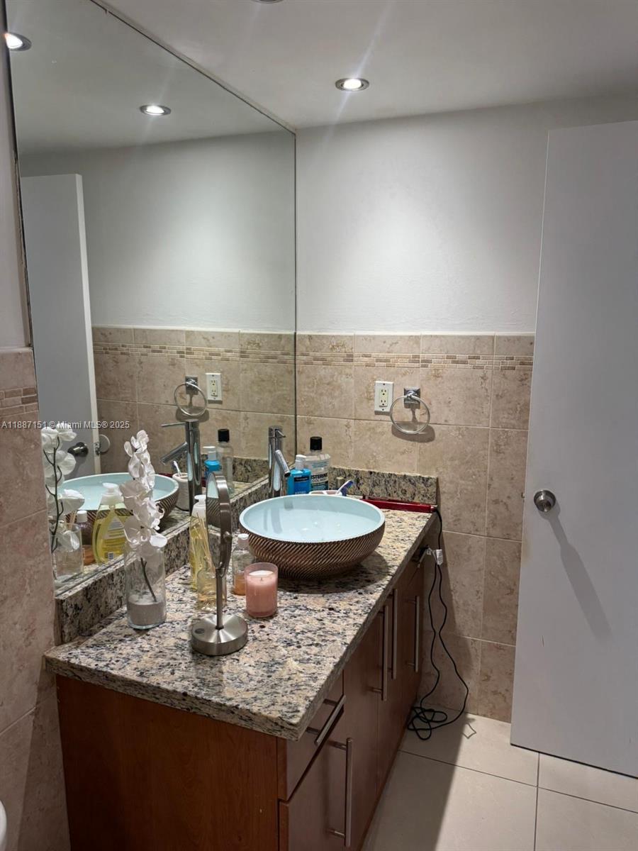 Photo of 19380 Collins Ave  #808, Sunny Isles Beach, Florida, 33160 - 