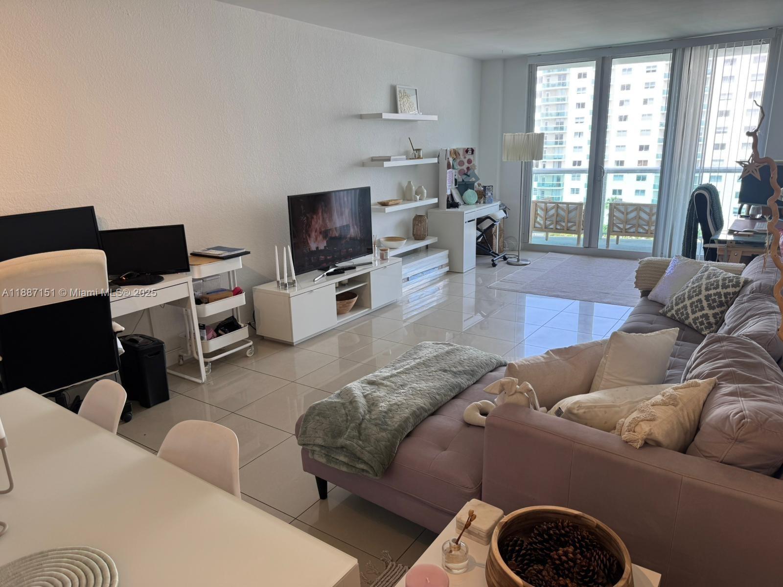 Photo of 19380 Collins Ave  #808, Sunny Isles Beach, Florida, 33160 - 