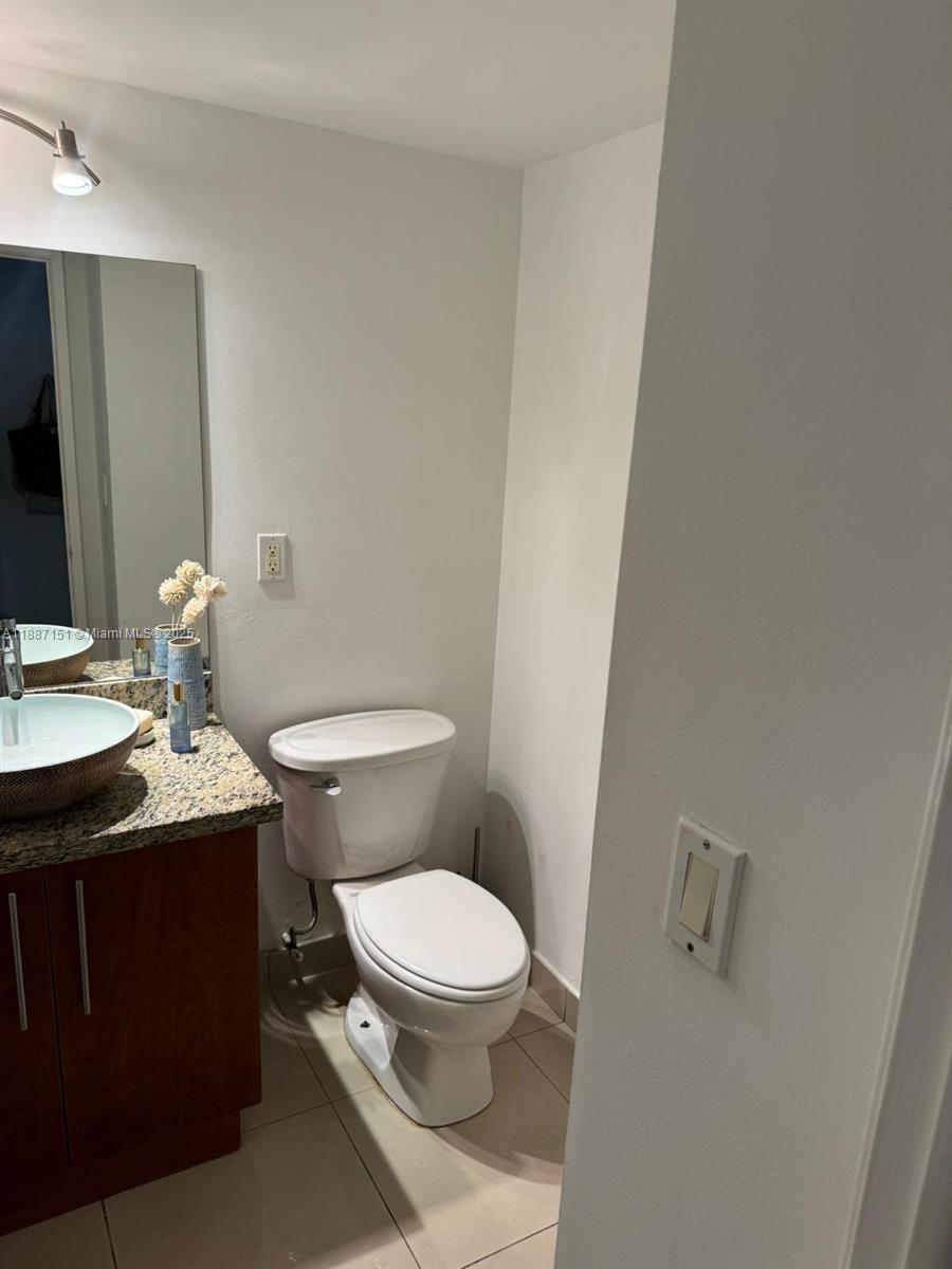 Photo of 19380 Collins Ave  #808, Sunny Isles Beach, Florida, 33160 - 