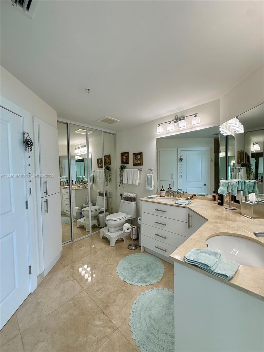 Photo of 1945 Ocean Dr #1201, Hallandale Beach, Florida, 33009 -