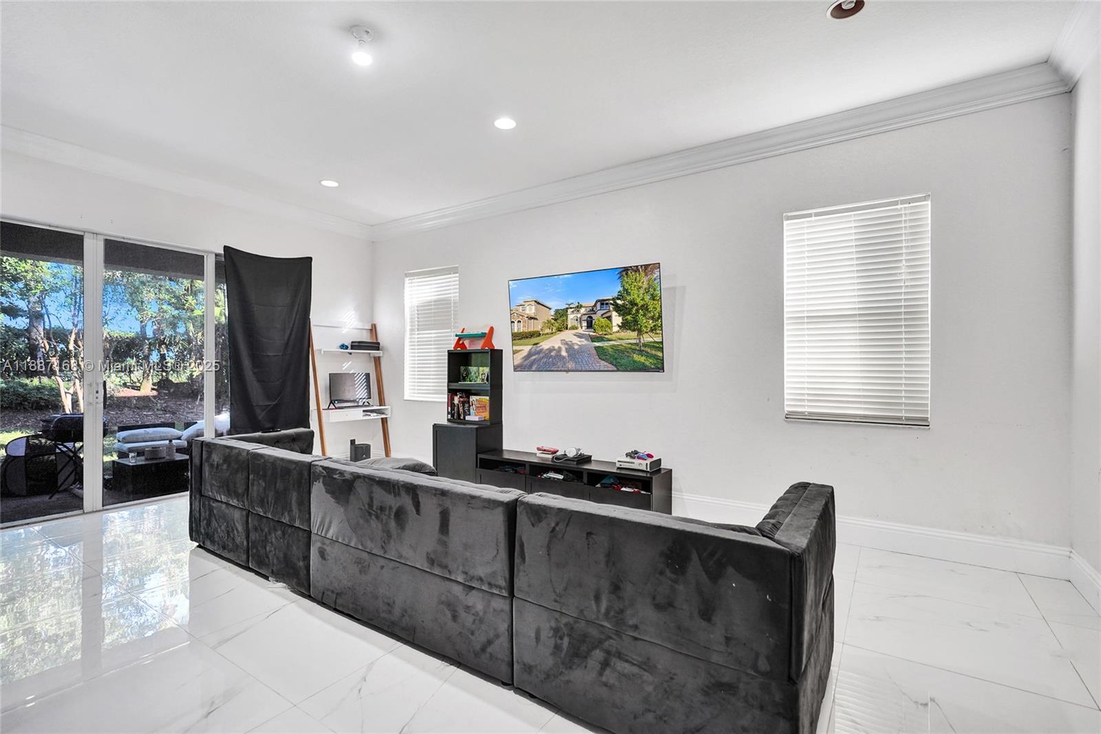 See details 8824 5 / 3 3408 sq. ft. $ 2026-02-27 0 Photo