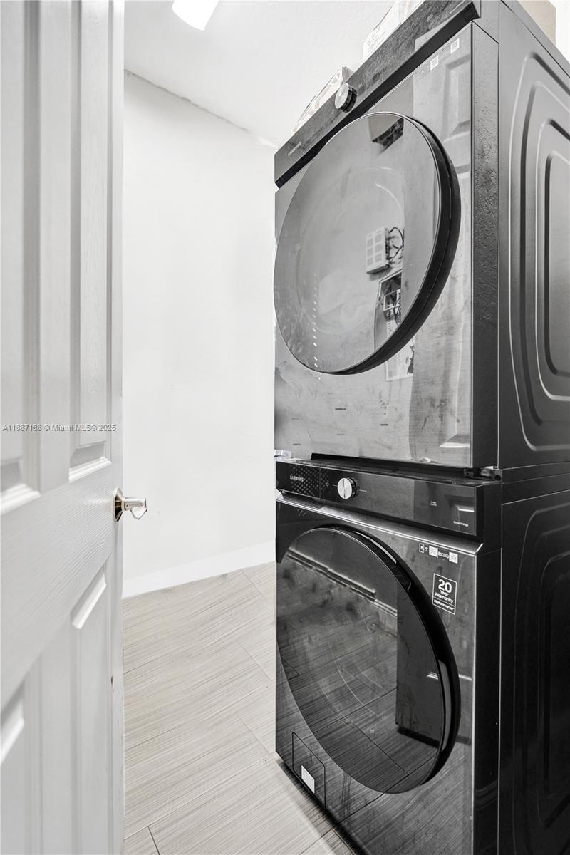 See details 8824 5 / 3 3408 sq. ft. $ 2026-02-27 0 Photo