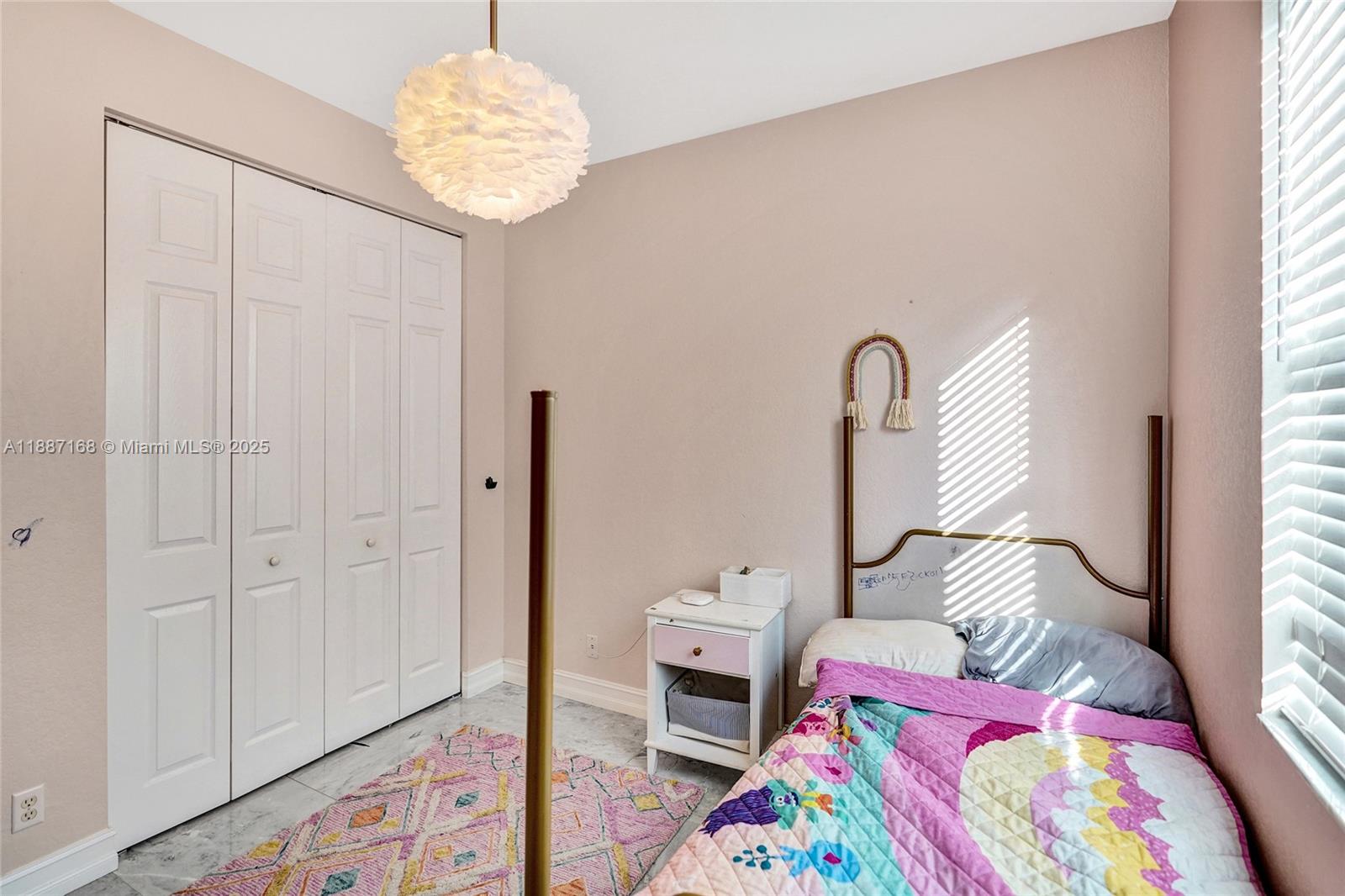 See details 8824 5 / 3 3408 sq. ft. $ 2026-02-27 0 Photo