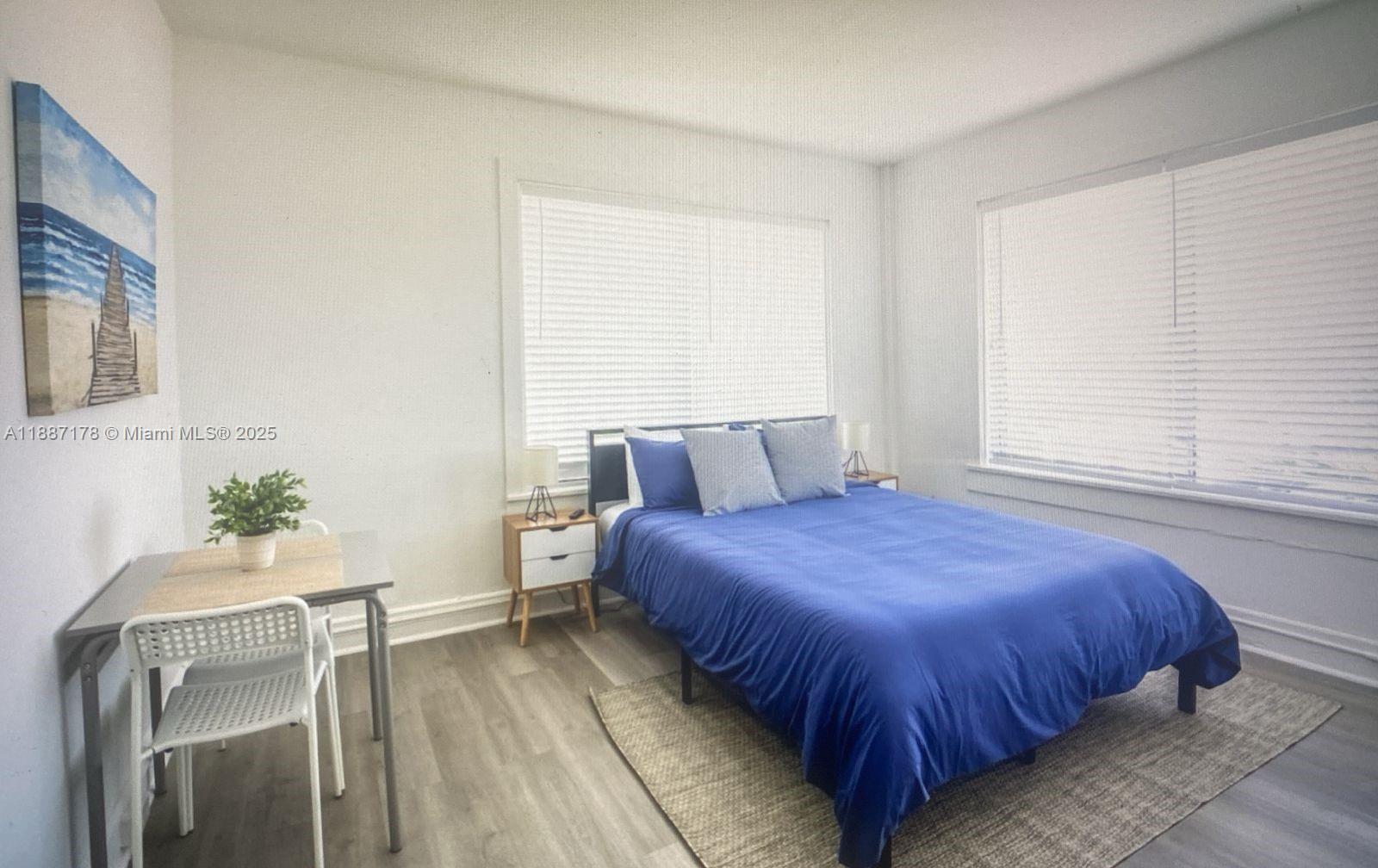   /   sq. ft. $ 2025-09-30 0 Photo