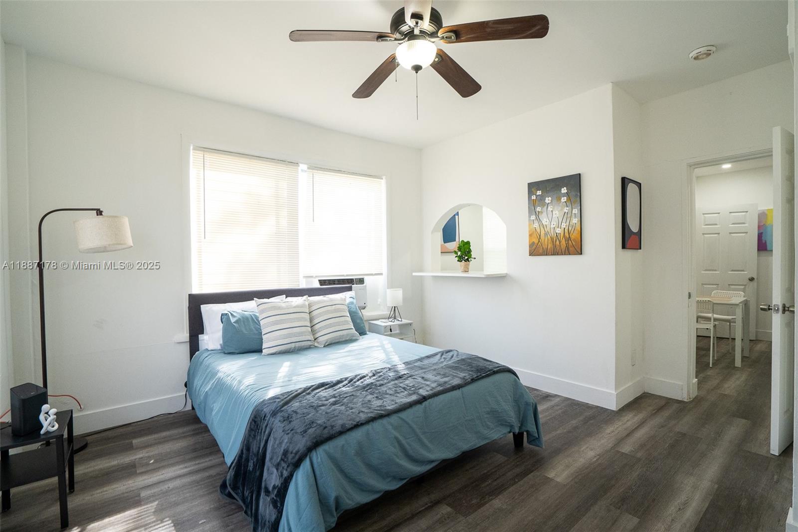   /   sq. ft. $ 2025-09-30 0 Photo