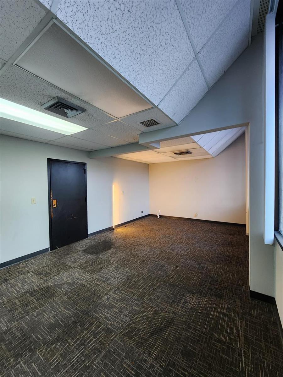 See details / 0 sq. ft. $ 2026-06-06 0 Photo