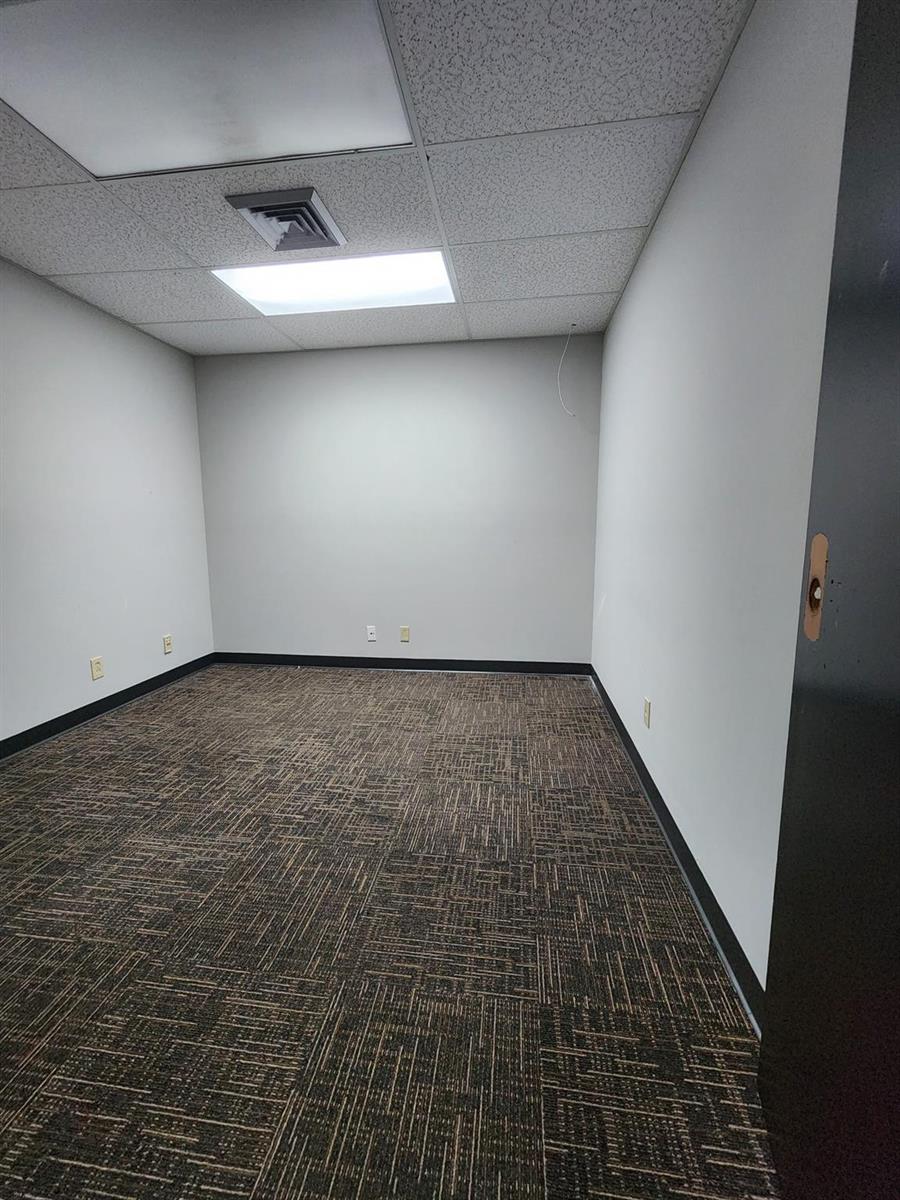 See details / 0 sq. ft. $ 2026-06-06 0 Photo