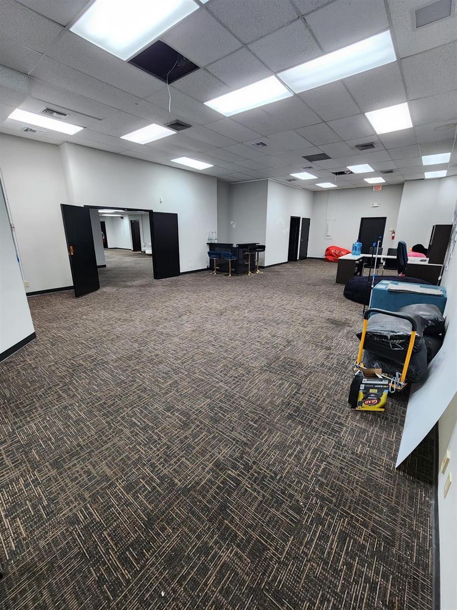 See details / 0 sq. ft. $ 2026-06-06 0 Photo