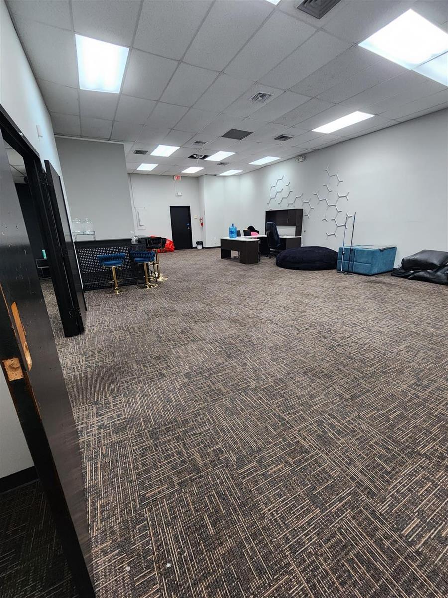 See details / 0 sq. ft. $ 2026-06-06 0 Photo