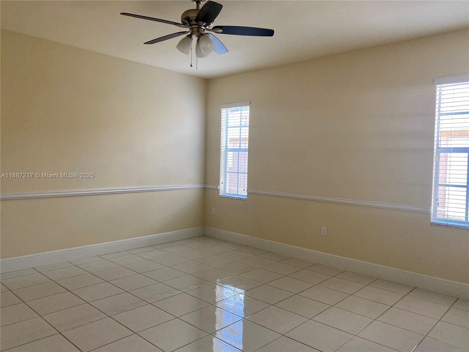   /  2876 sq. ft. $ 2025-09-30 0 Photo
