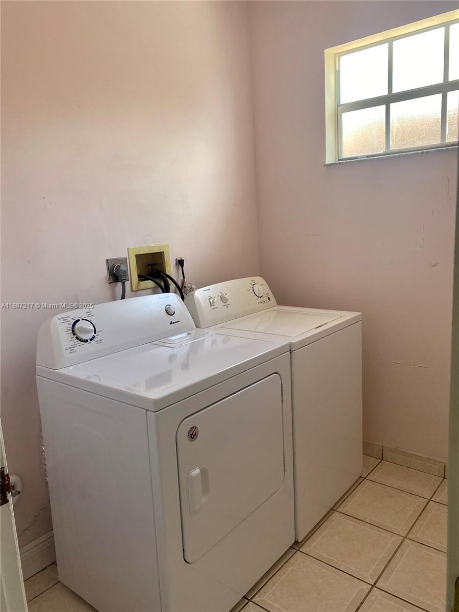   /  2876 sq. ft. $ 2025-09-30 0 Photo