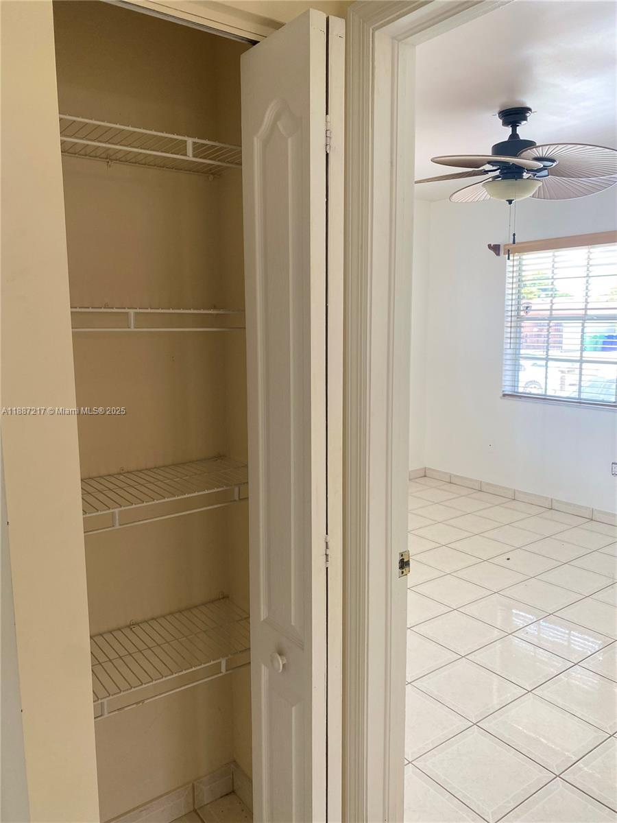   /  2876 sq. ft. $ 2025-09-30 0 Photo