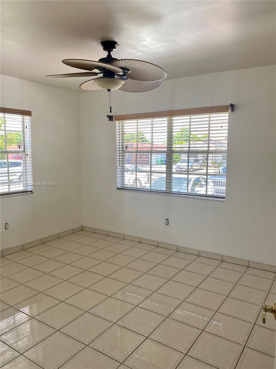   /  2876 sq. ft. $ 2025-09-30 0 Photo