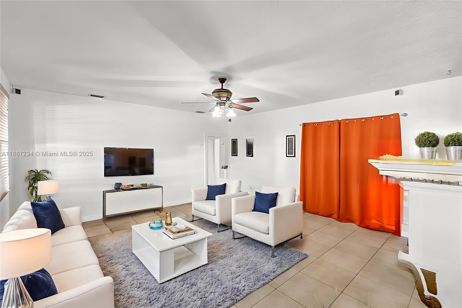   /  3032 sq. ft. $ 2025-09-30 0 Photo