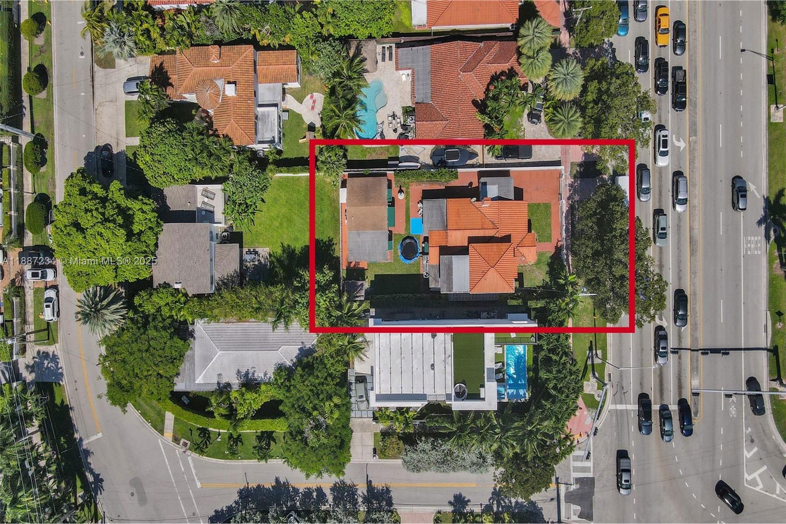   /  3032 sq. ft. $ 2025-09-30 0 Photo