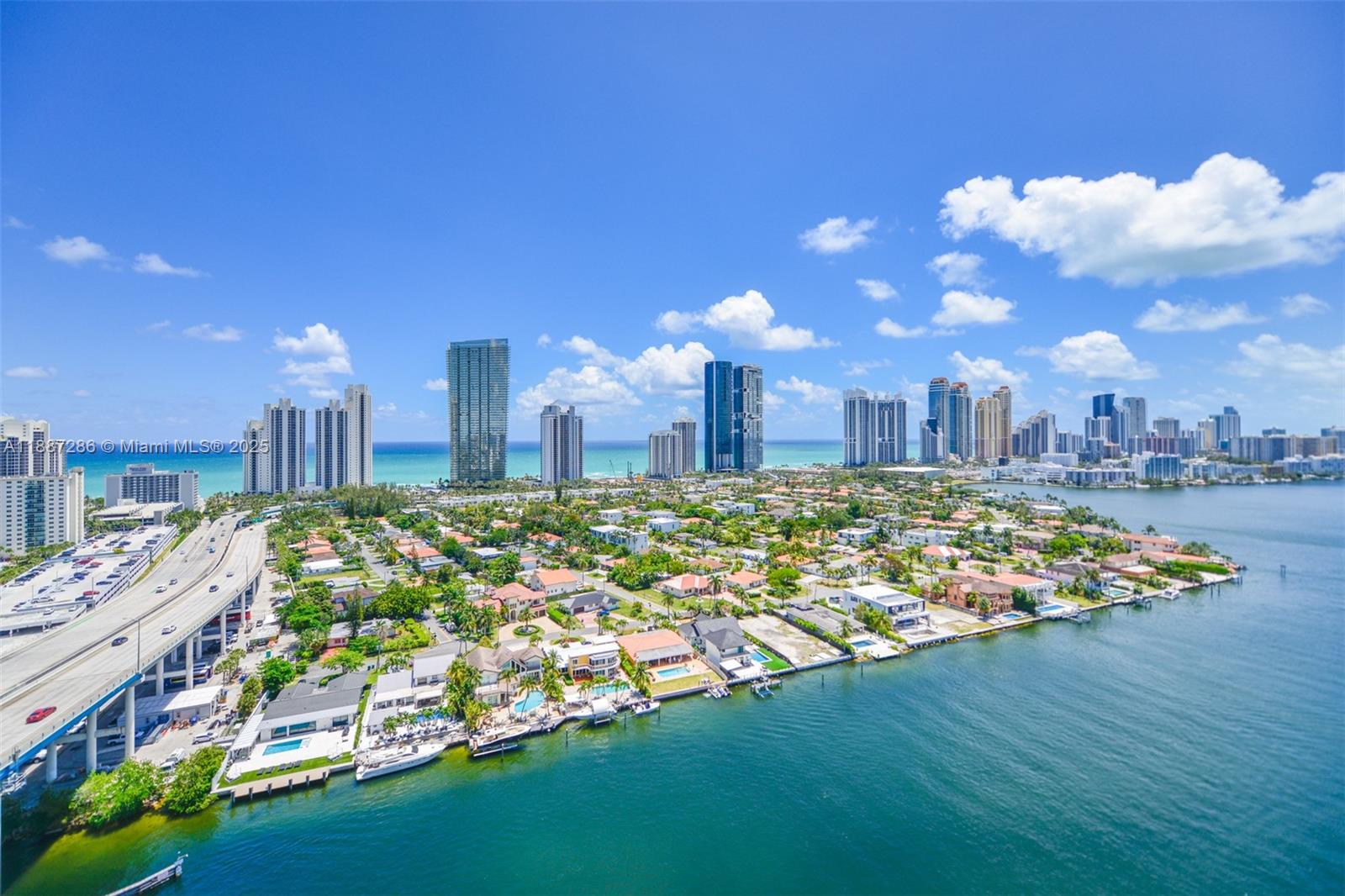 Photo of 19195 Mystic Pointe Dr  #2707, Aventura, Florida, 33180 - 