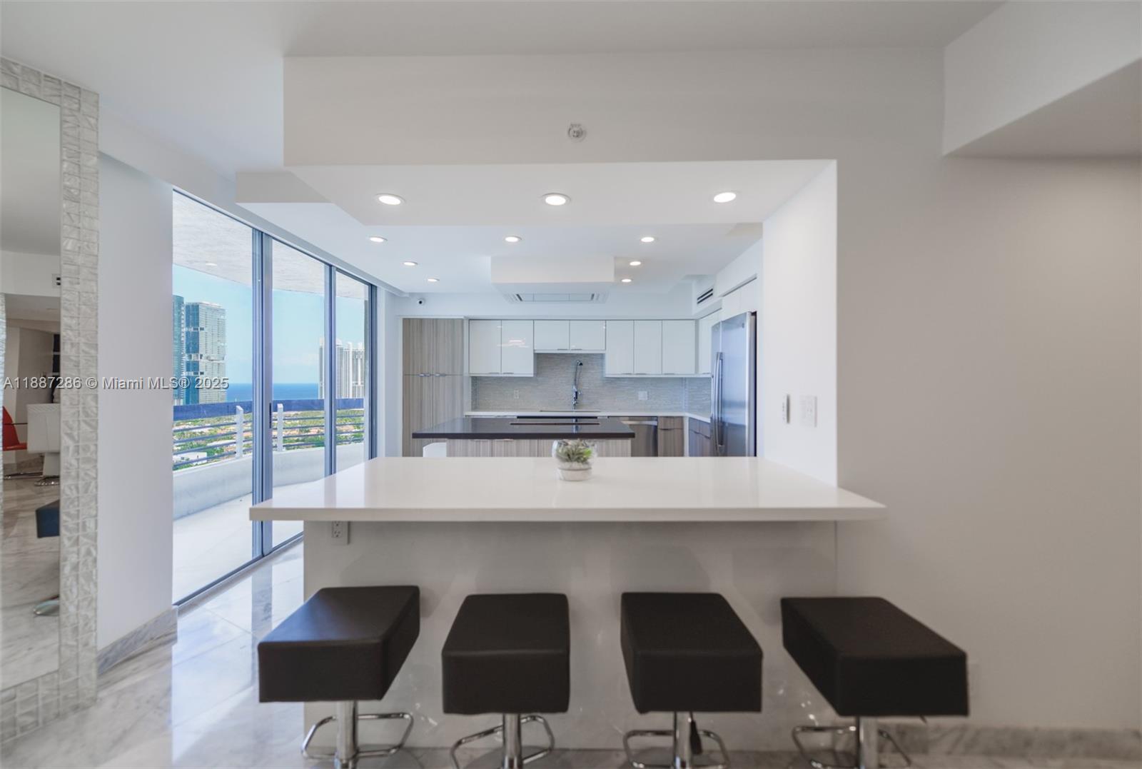 Photo of 19195 Mystic Pointe Dr  #2707, Aventura, Florida, 33180 - 