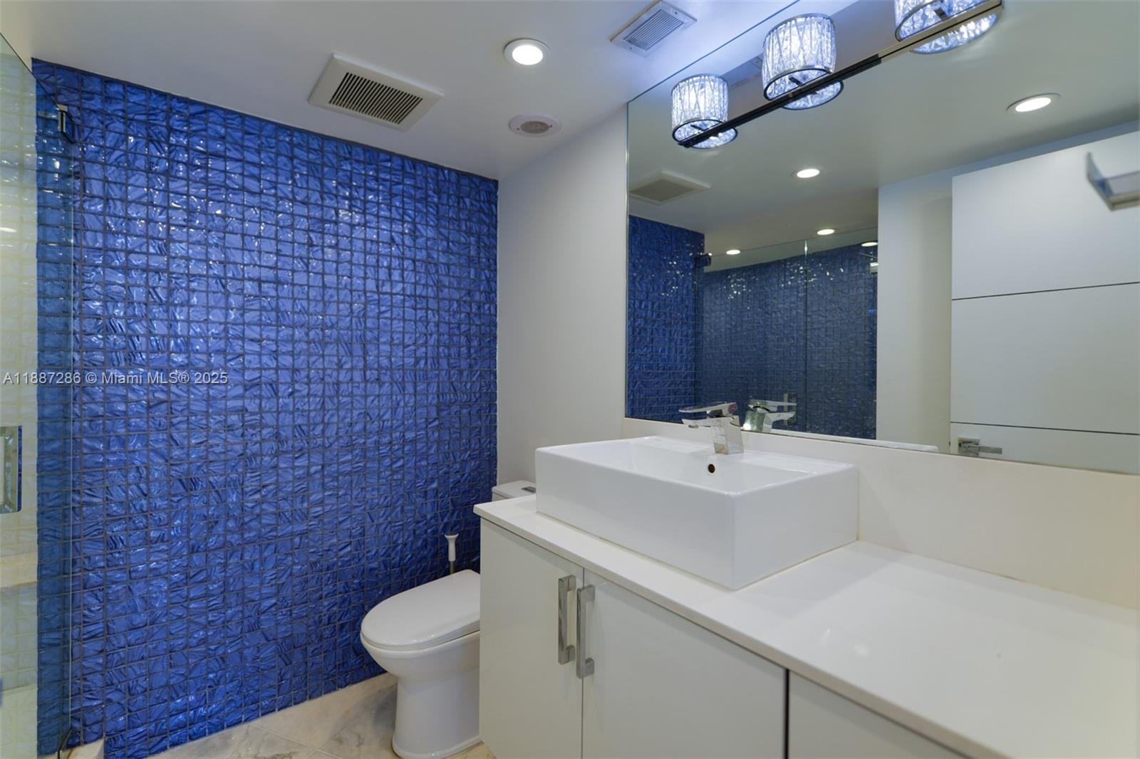 Photo of 19195 Mystic Pointe Dr  #2707, Aventura, Florida, 33180 - 
