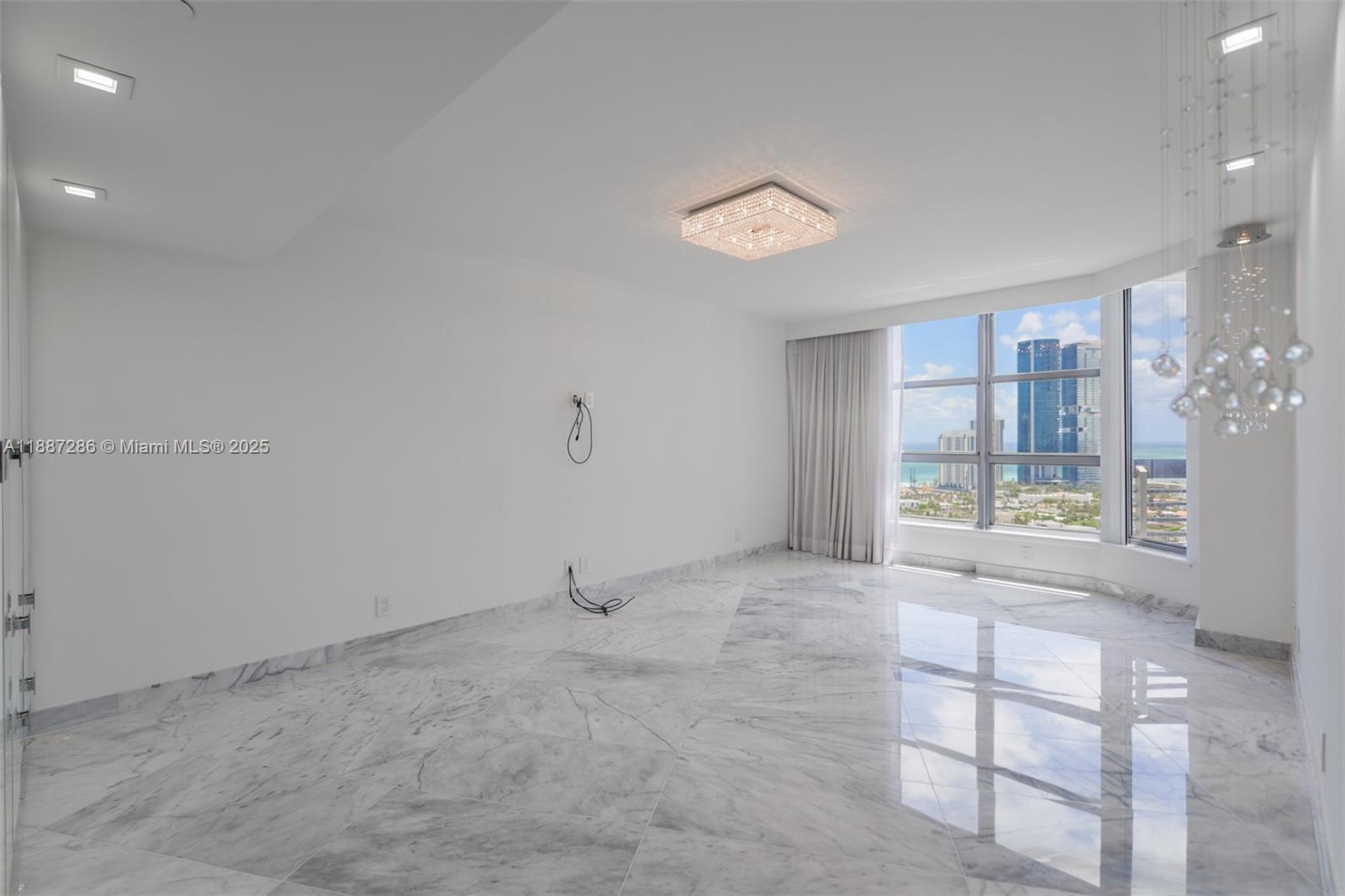 Photo of 19195 Mystic Pointe Dr  #2707, Aventura, Florida, 33180 - 