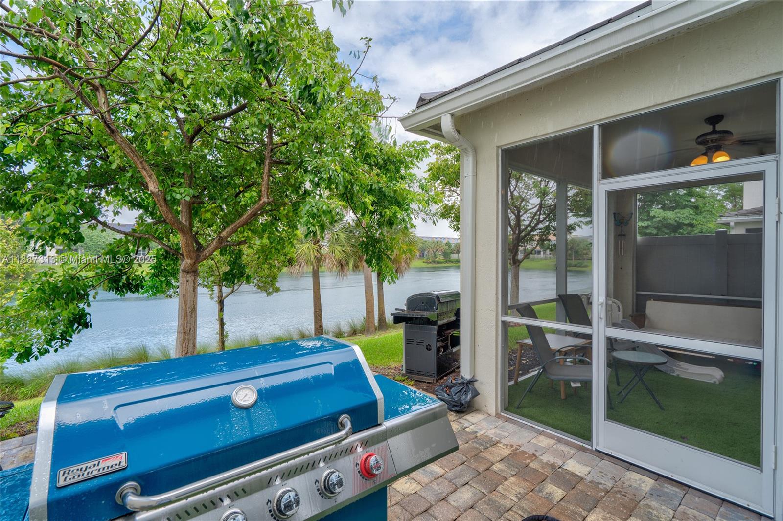 4955 3 / 3 1760 sq. ft. $ 2025-09-30 0 Photo